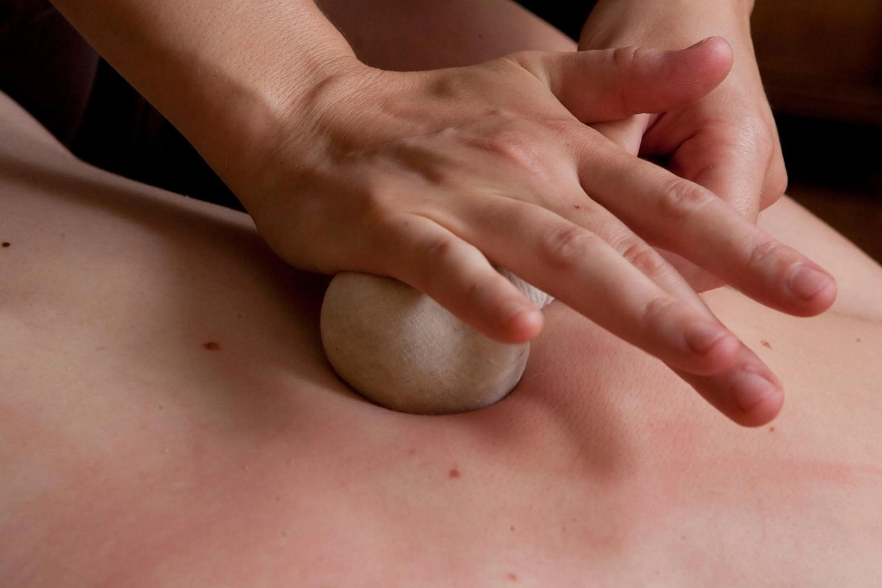 Massage in La Tourelle Inn & Spa