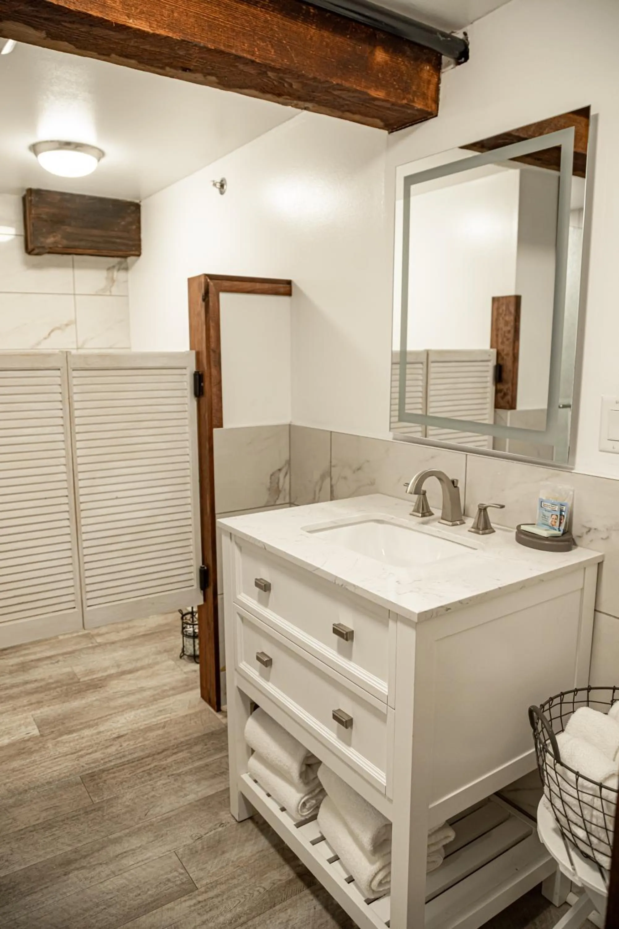 Bathroom in La Tourelle Inn & Spa