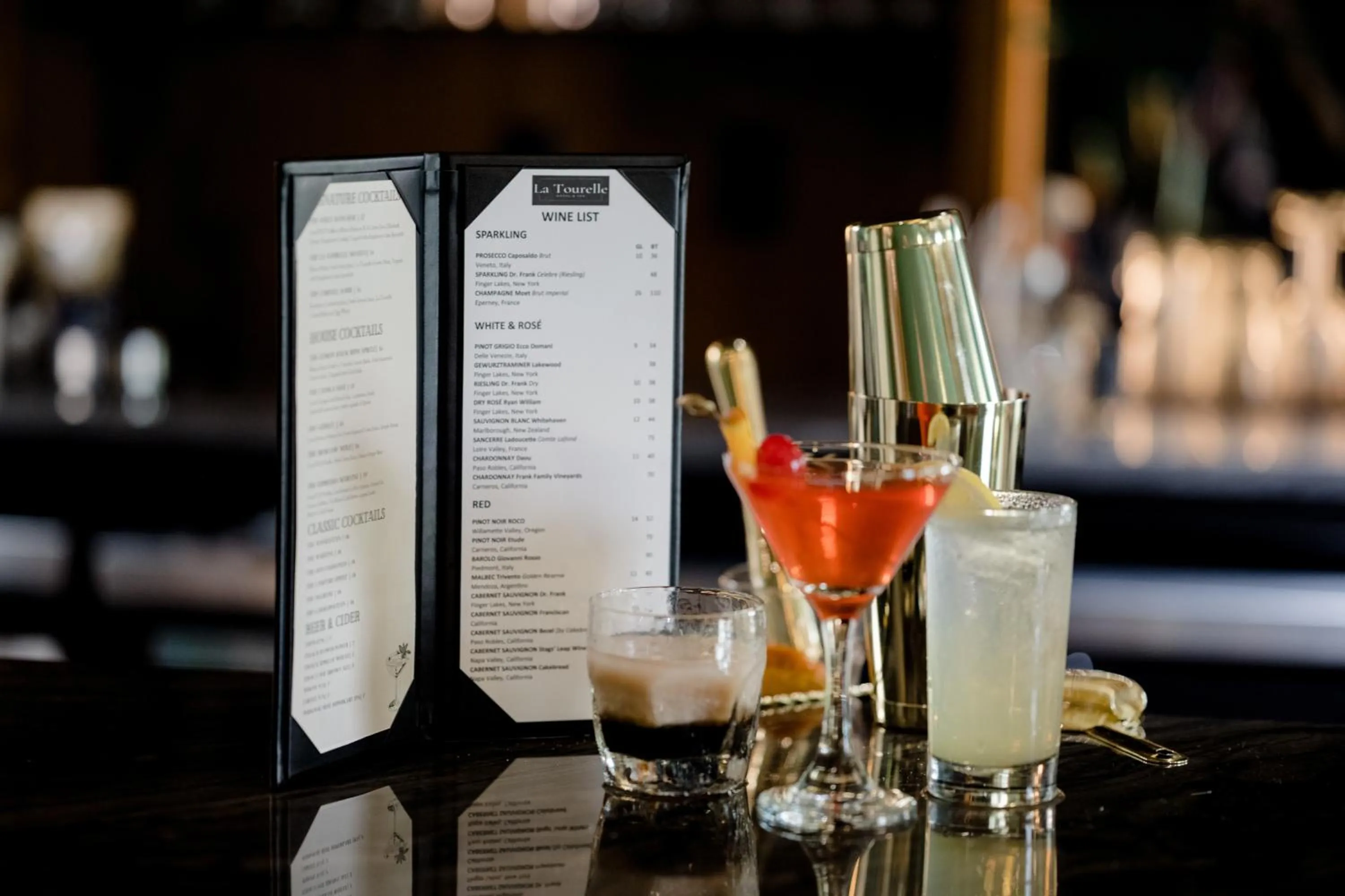 Food and drinks in La Tourelle Inn & Spa