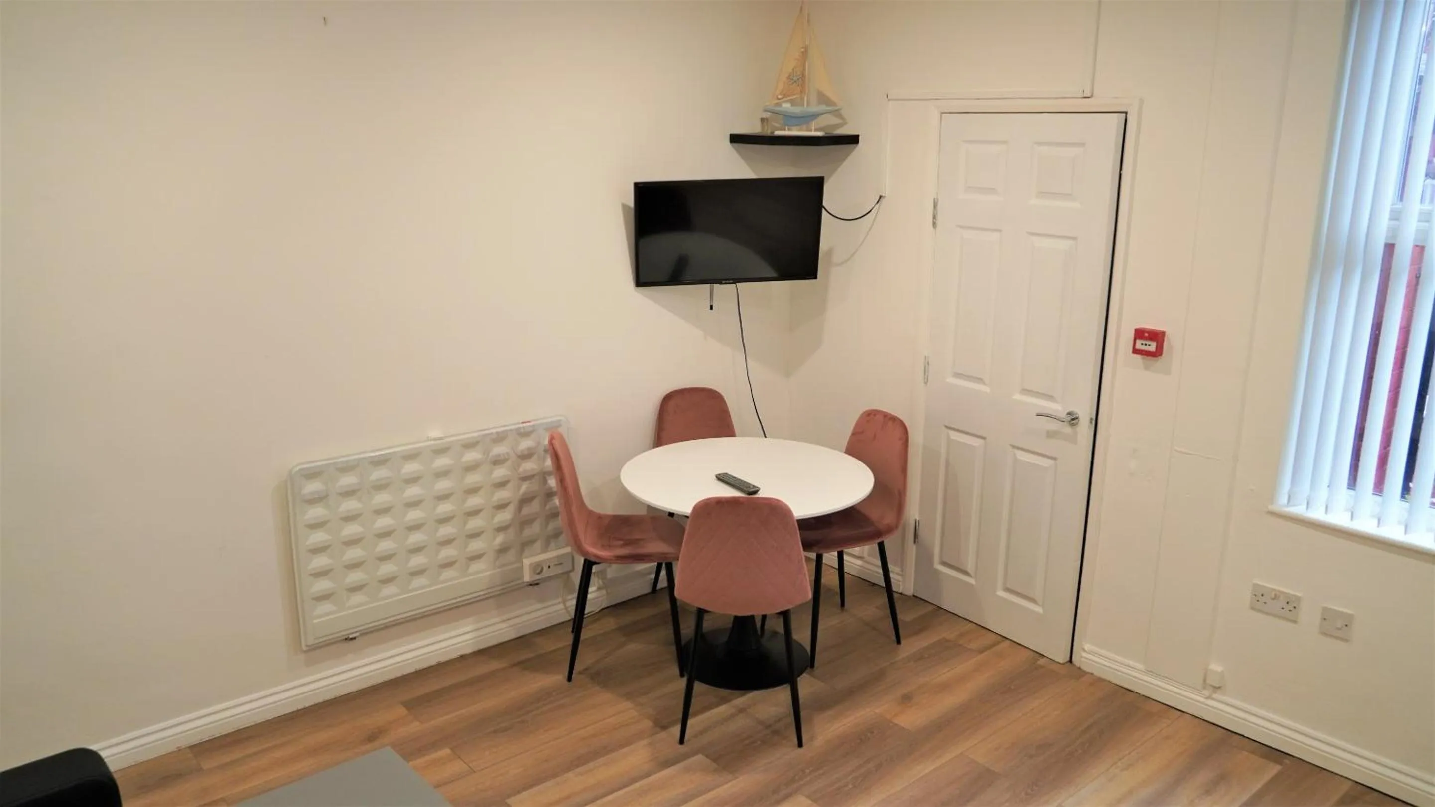 Living room in Ruth Apartments