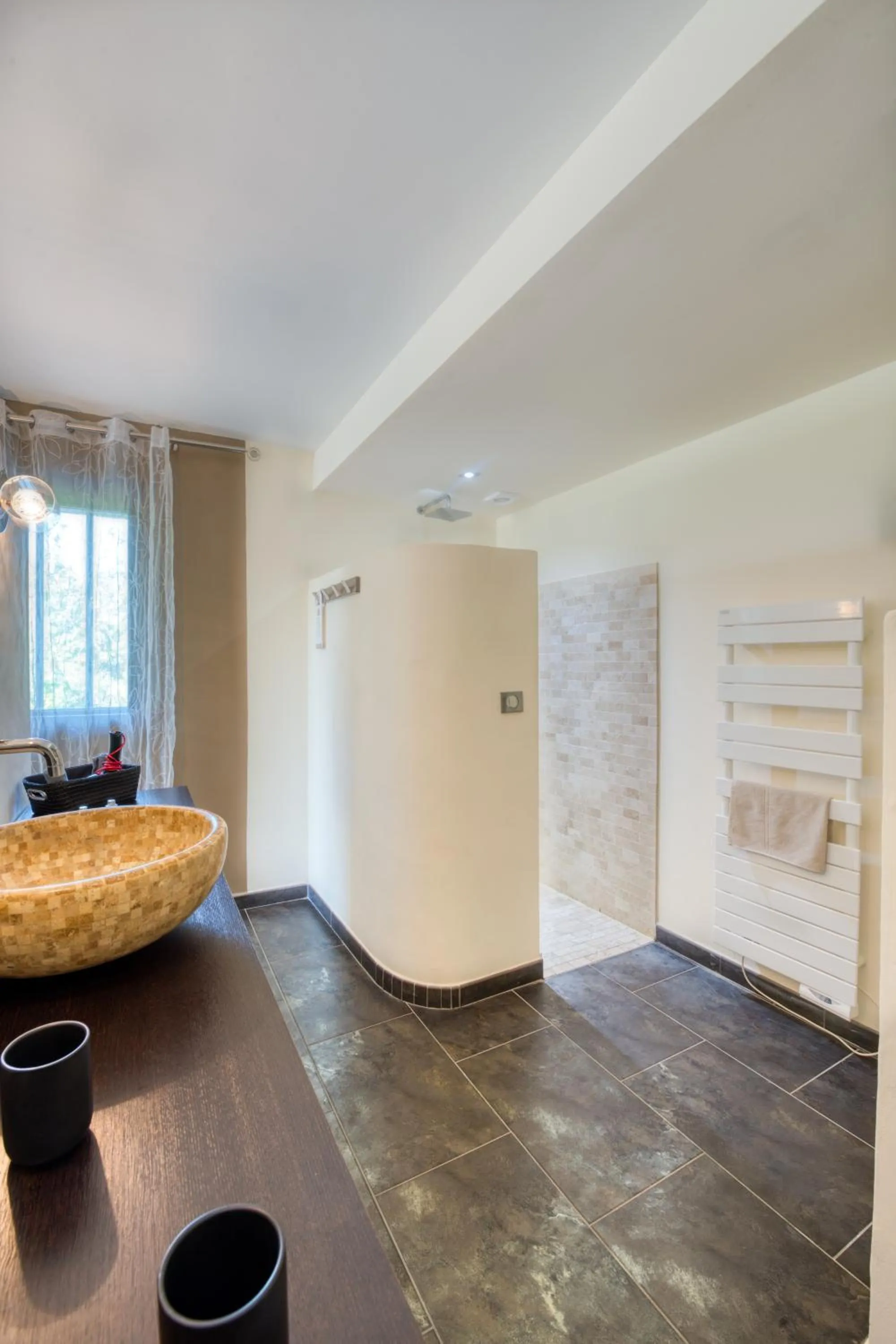 Shower in Mas des Cigales