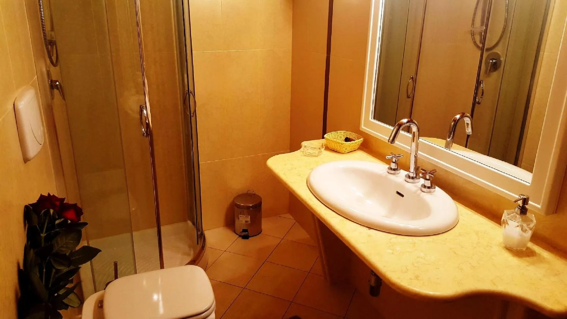 Shower in Palazzo Zimatore Residenza D'Epoca