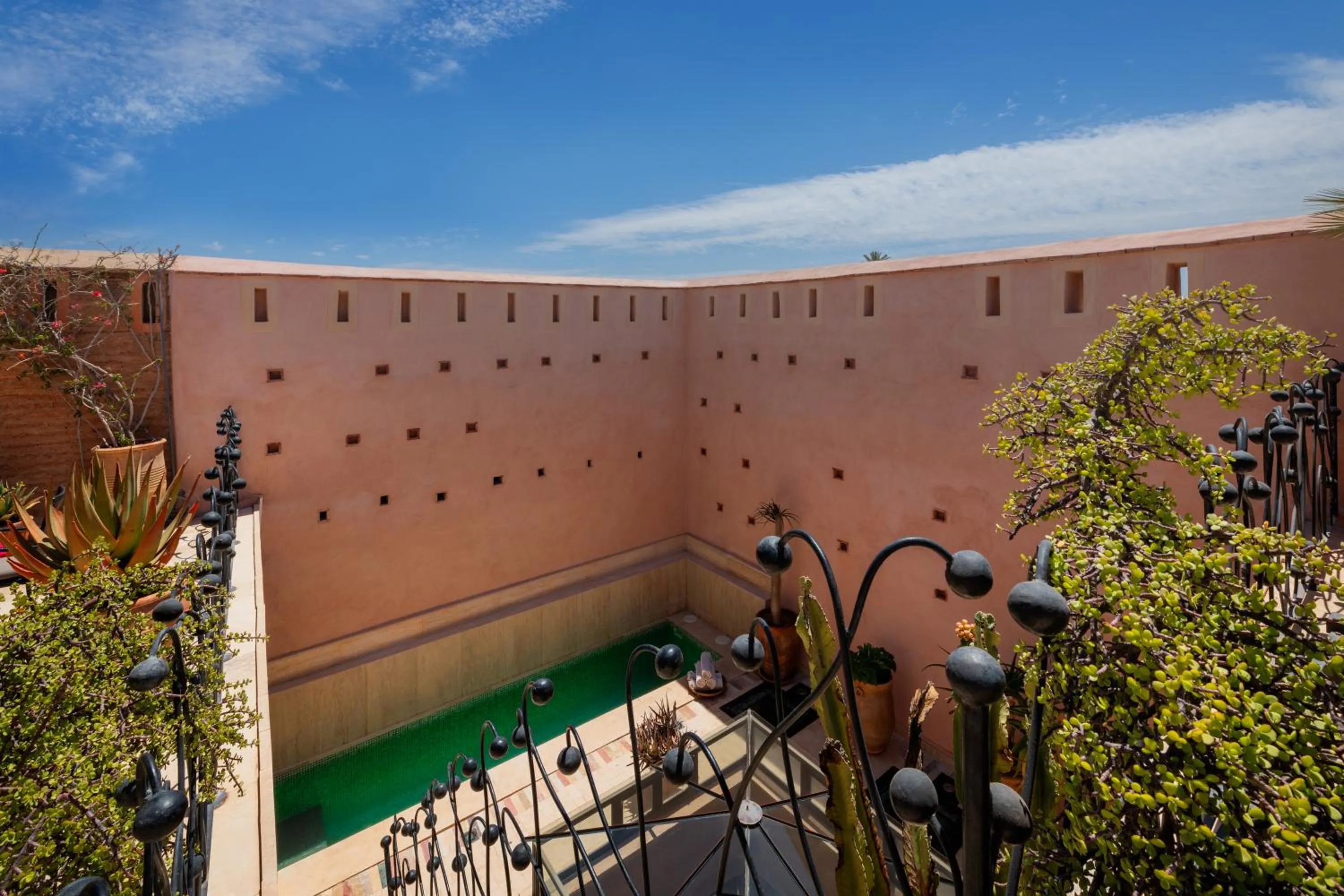 Swimming pool in Riad Siwan