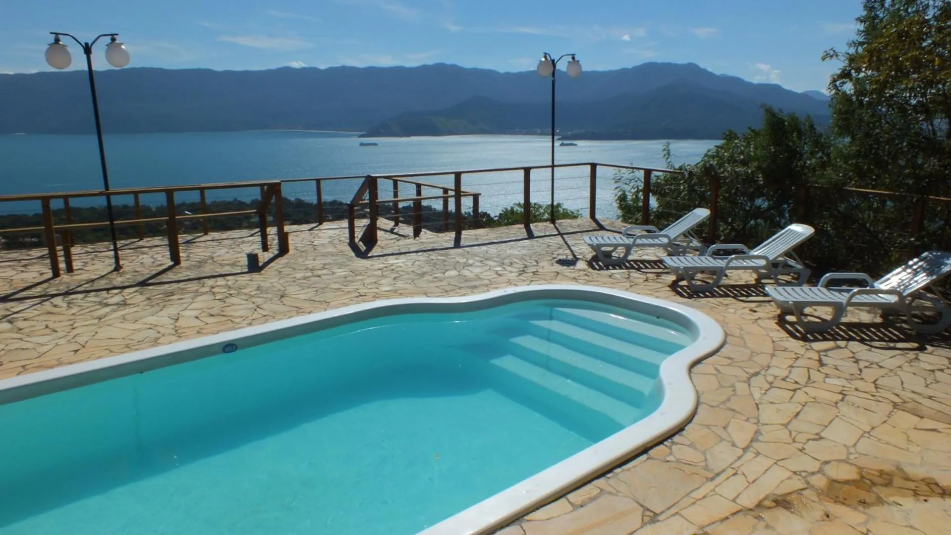 Swimming pool in Pousada Mirante Ilhabela