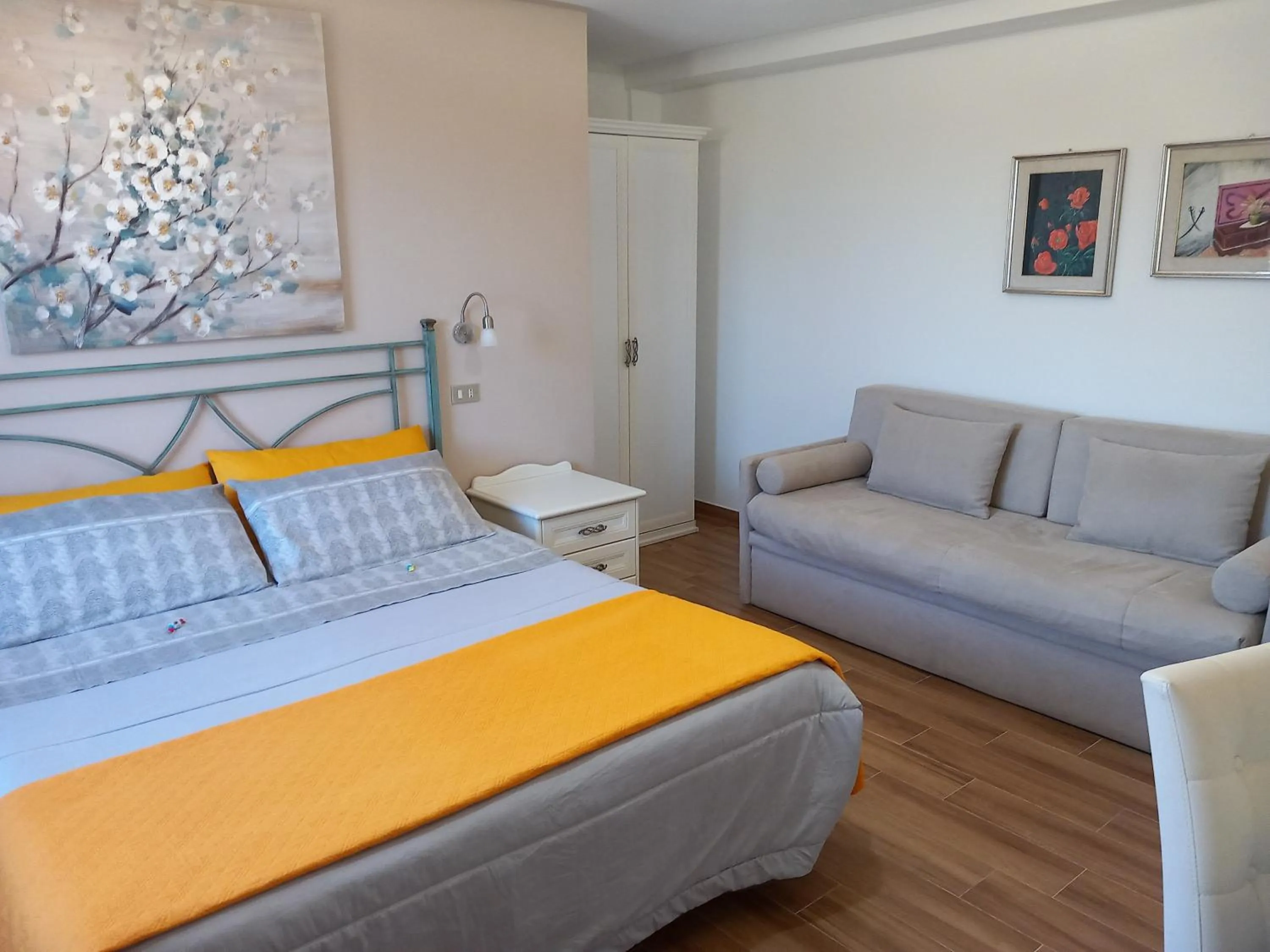 Photo of the whole room, Bed in B&B Villa Letizia