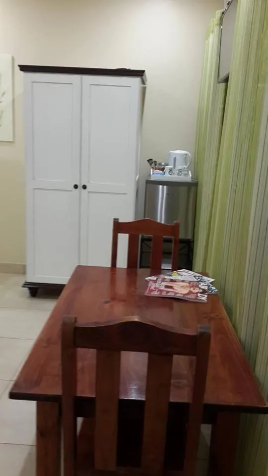 Bedroom in Hunters B&B