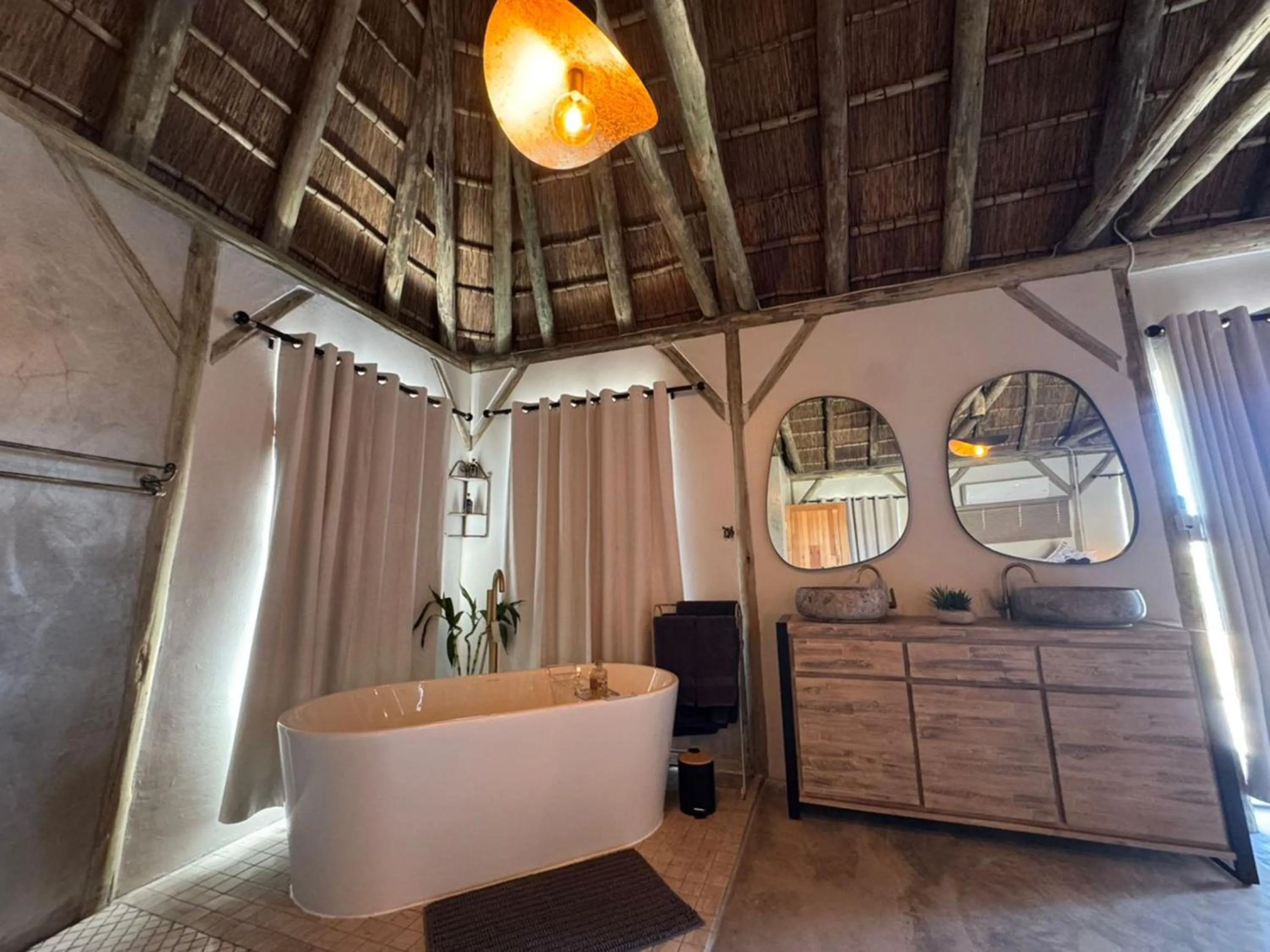 Bathroom, Bed in Tsauchab River Camp