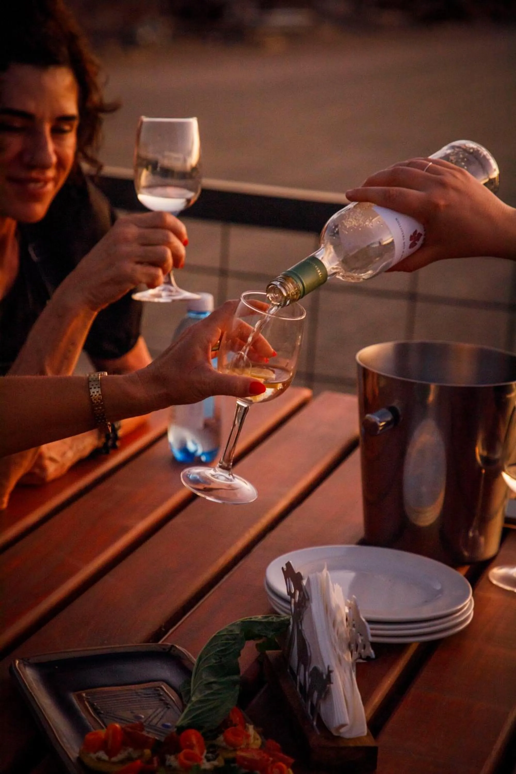 Food and drinks in Tsauchab River Camp