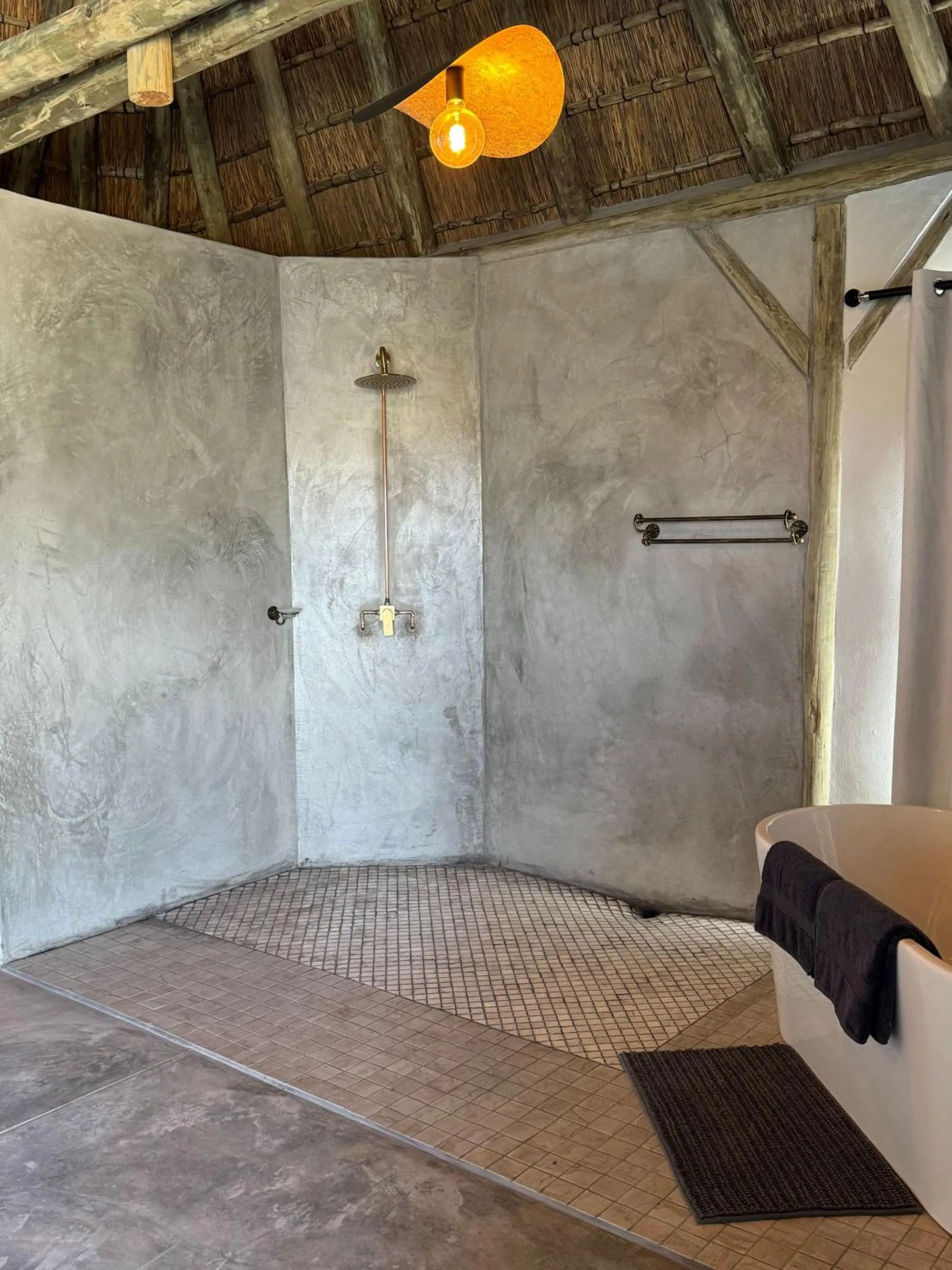 Shower in Tsauchab River Camp
