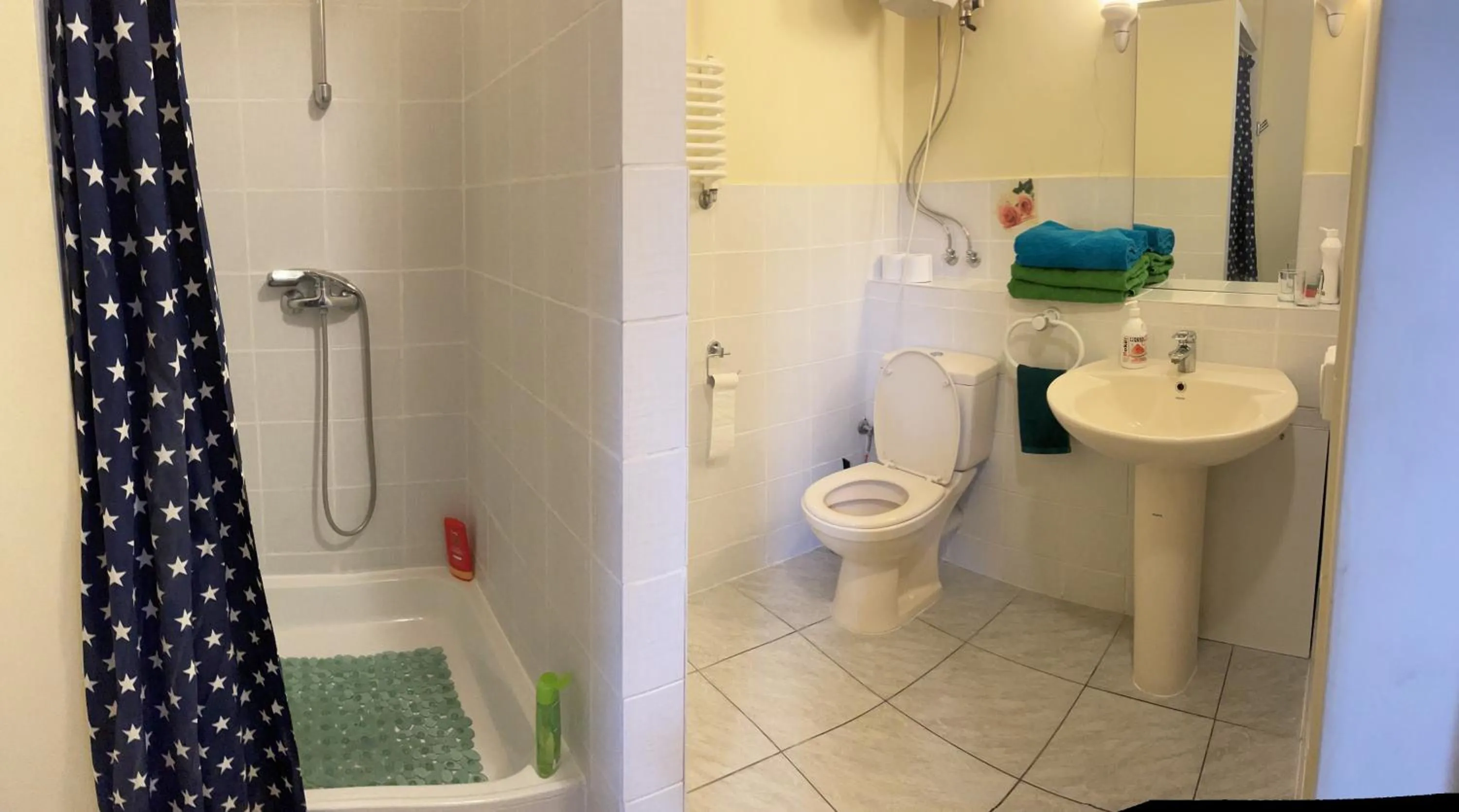 Bathroom in Valentina's Rooms