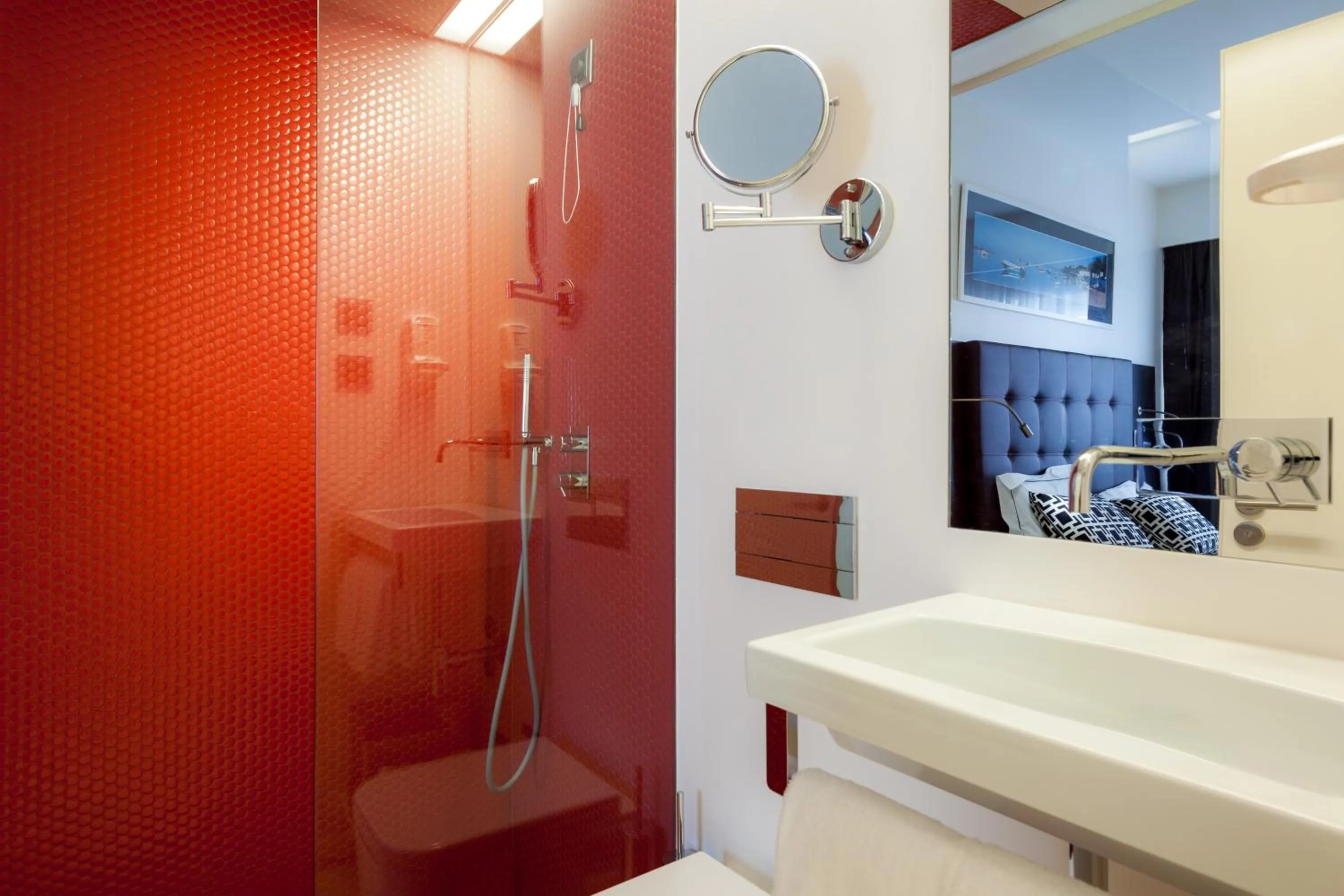 Bathroom in Faro Boutique Hotel