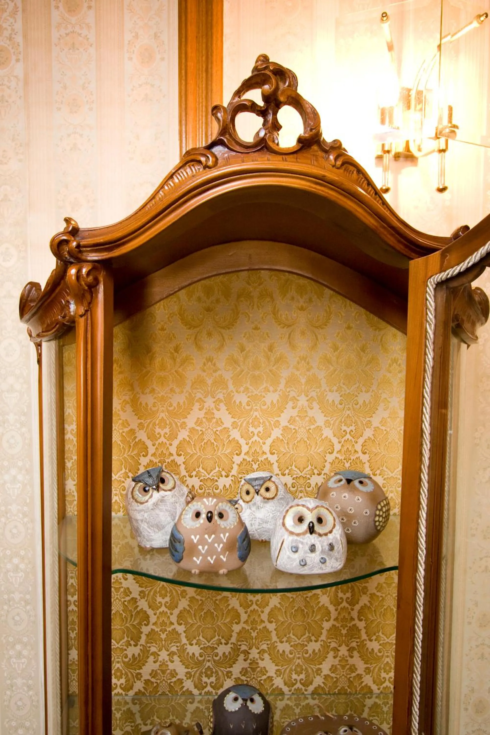 Decorative detail in Shinseto Station Hotel