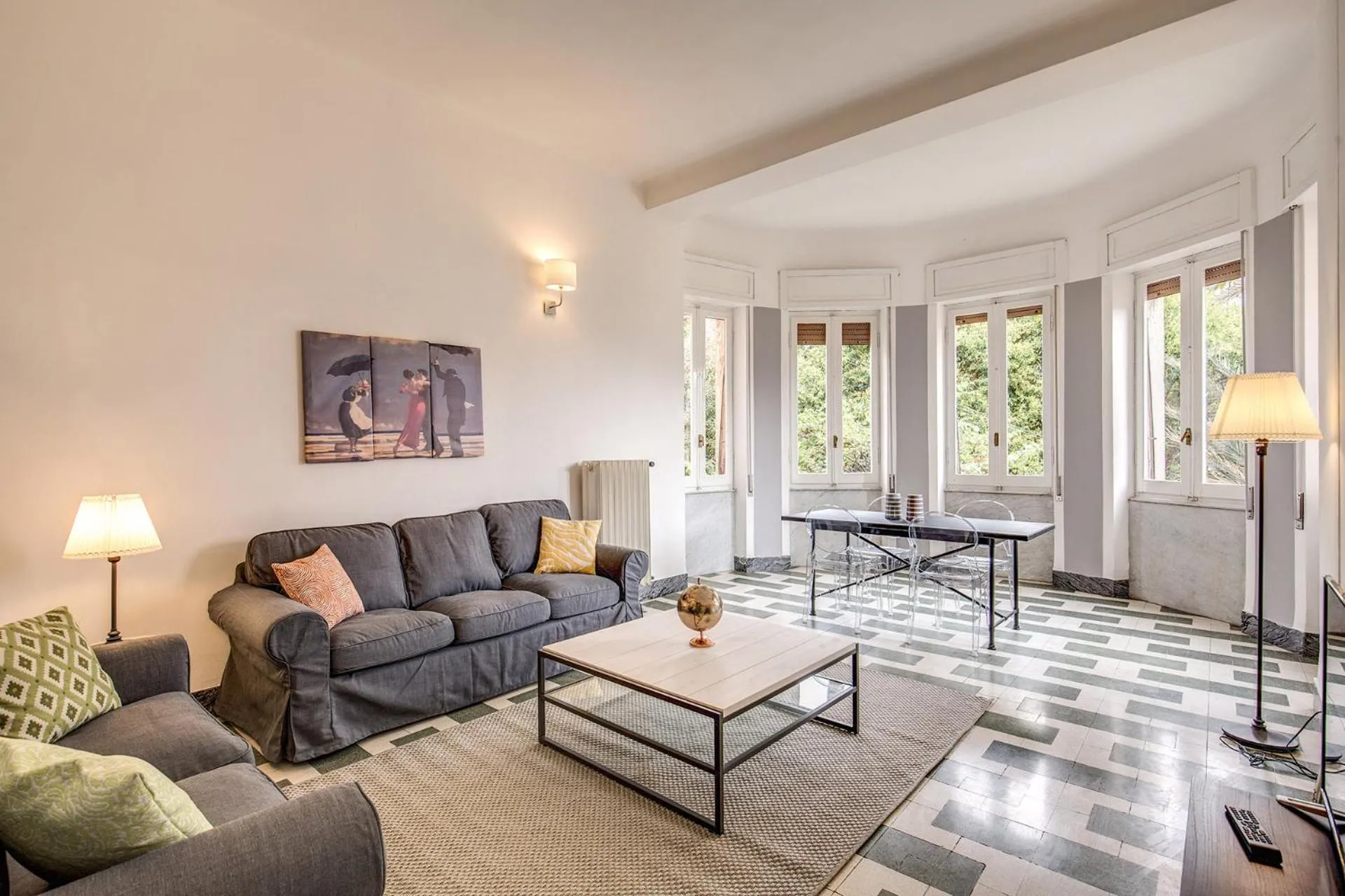 AwesHomeItaly - Bay Windows Apartment