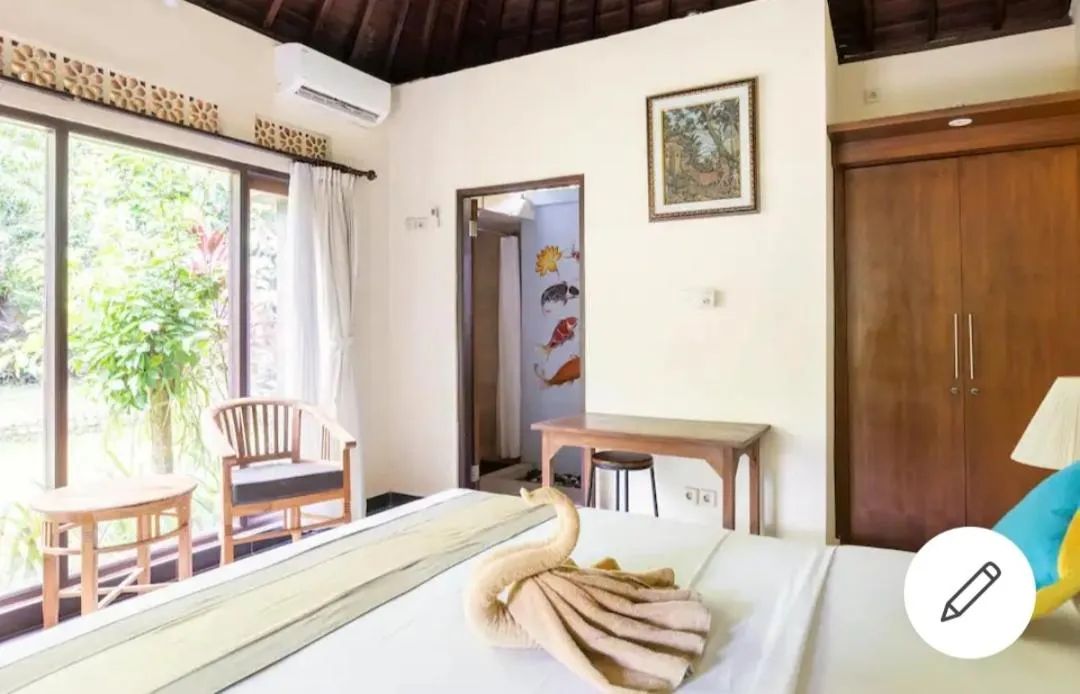 Bed in Ary House Ubud