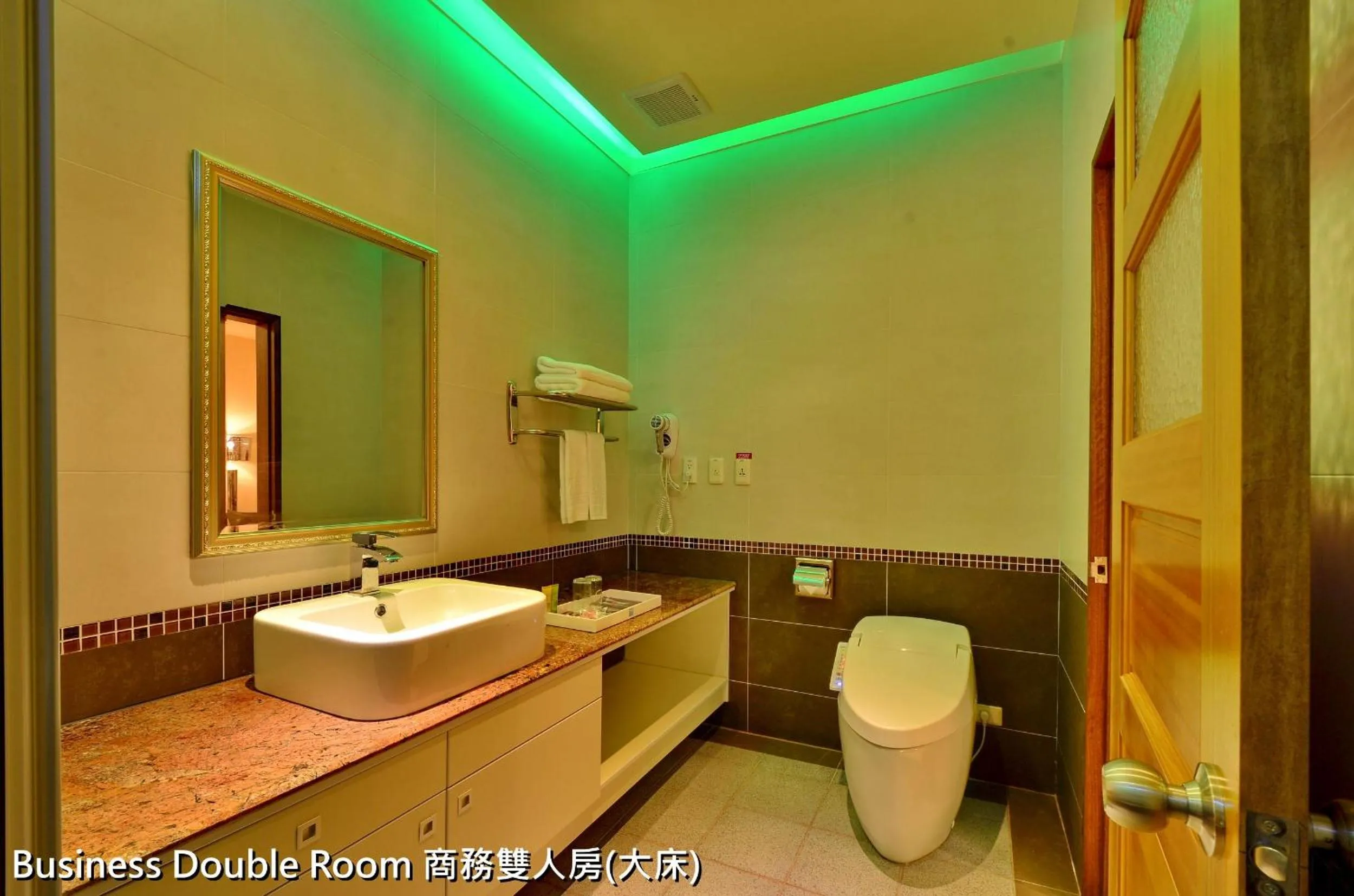 Bedroom in Zheng Yi Classic Hotel & Motel