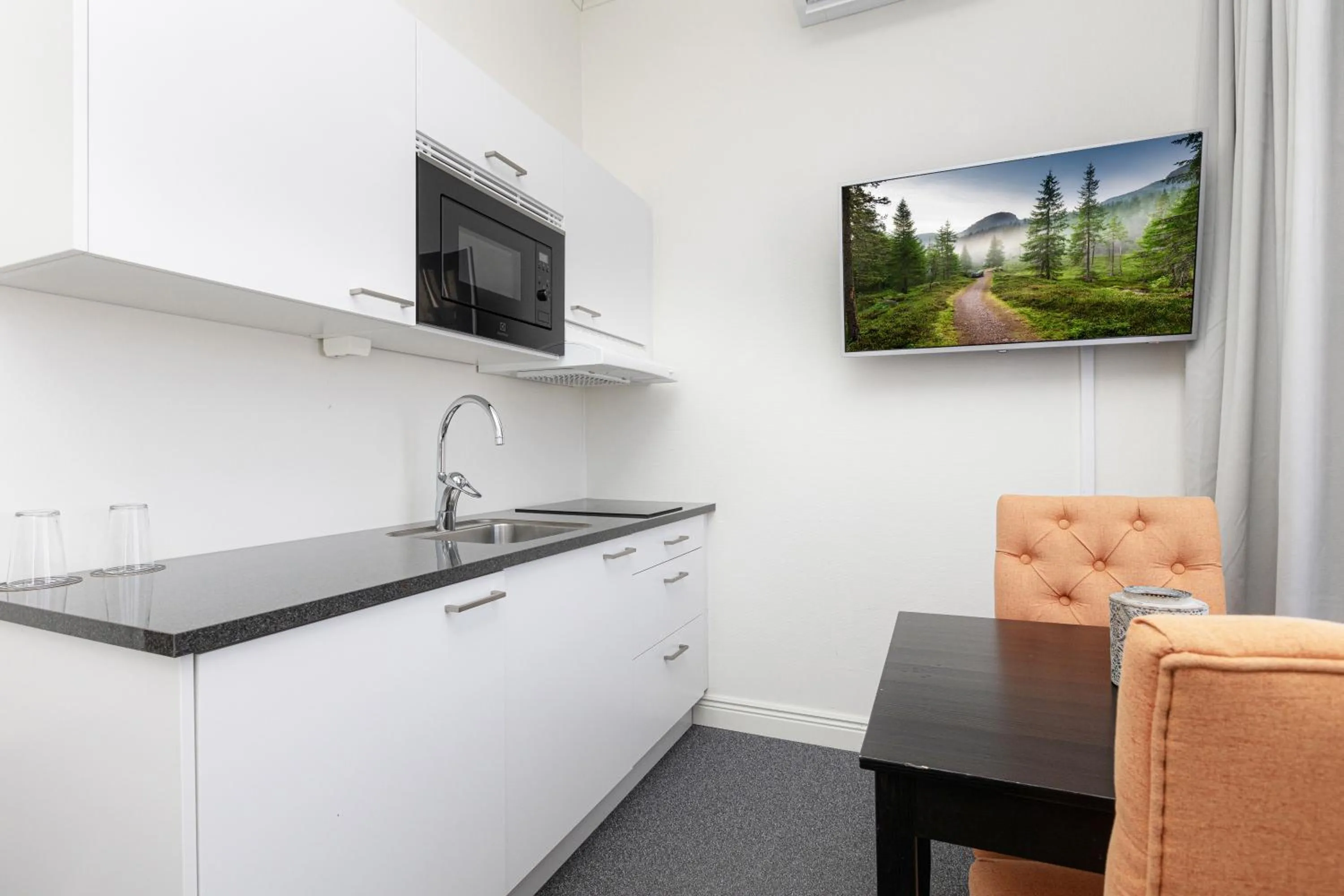 Property building in Hotell Drottninggatan 11