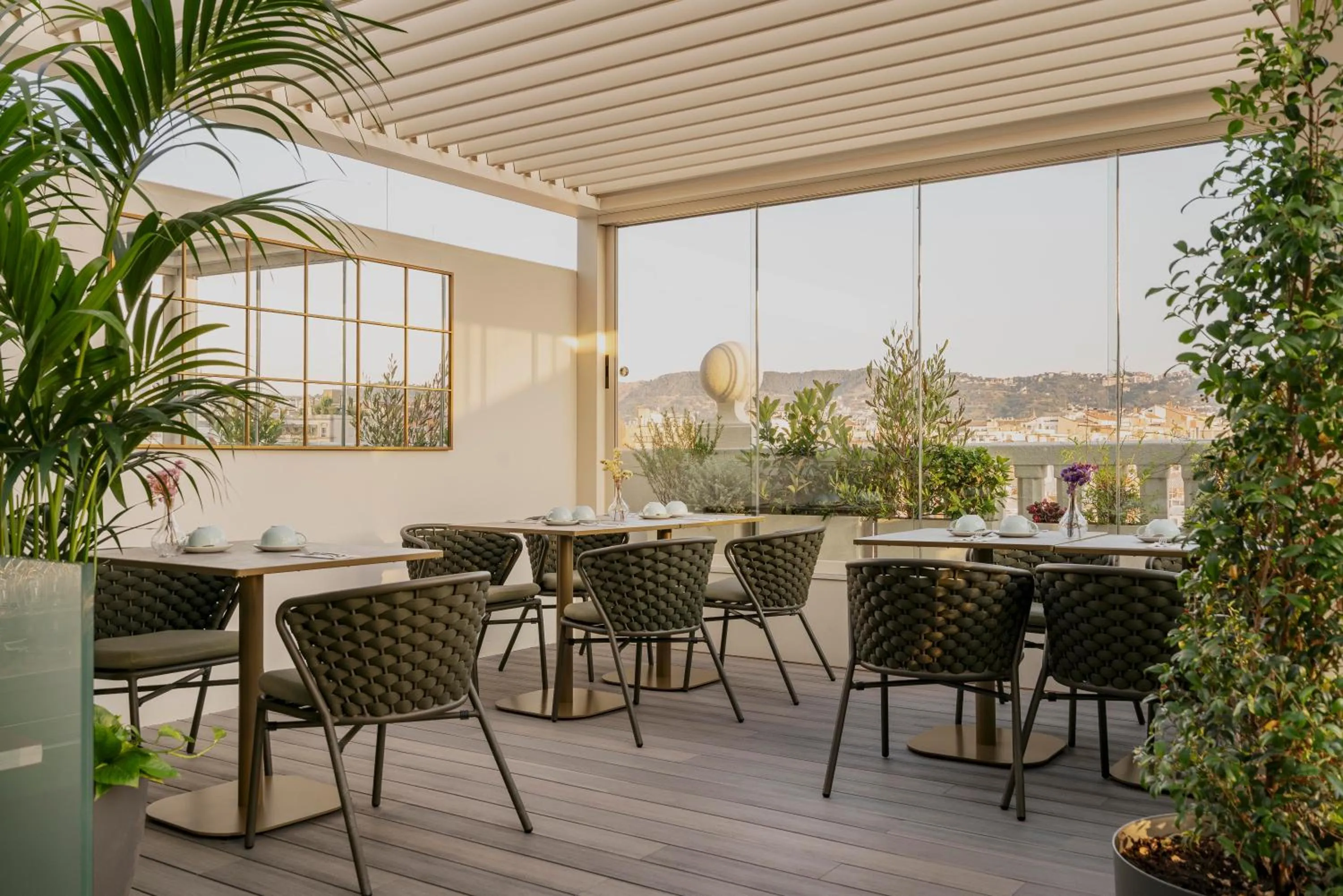 Breakfast in Vincci Mae