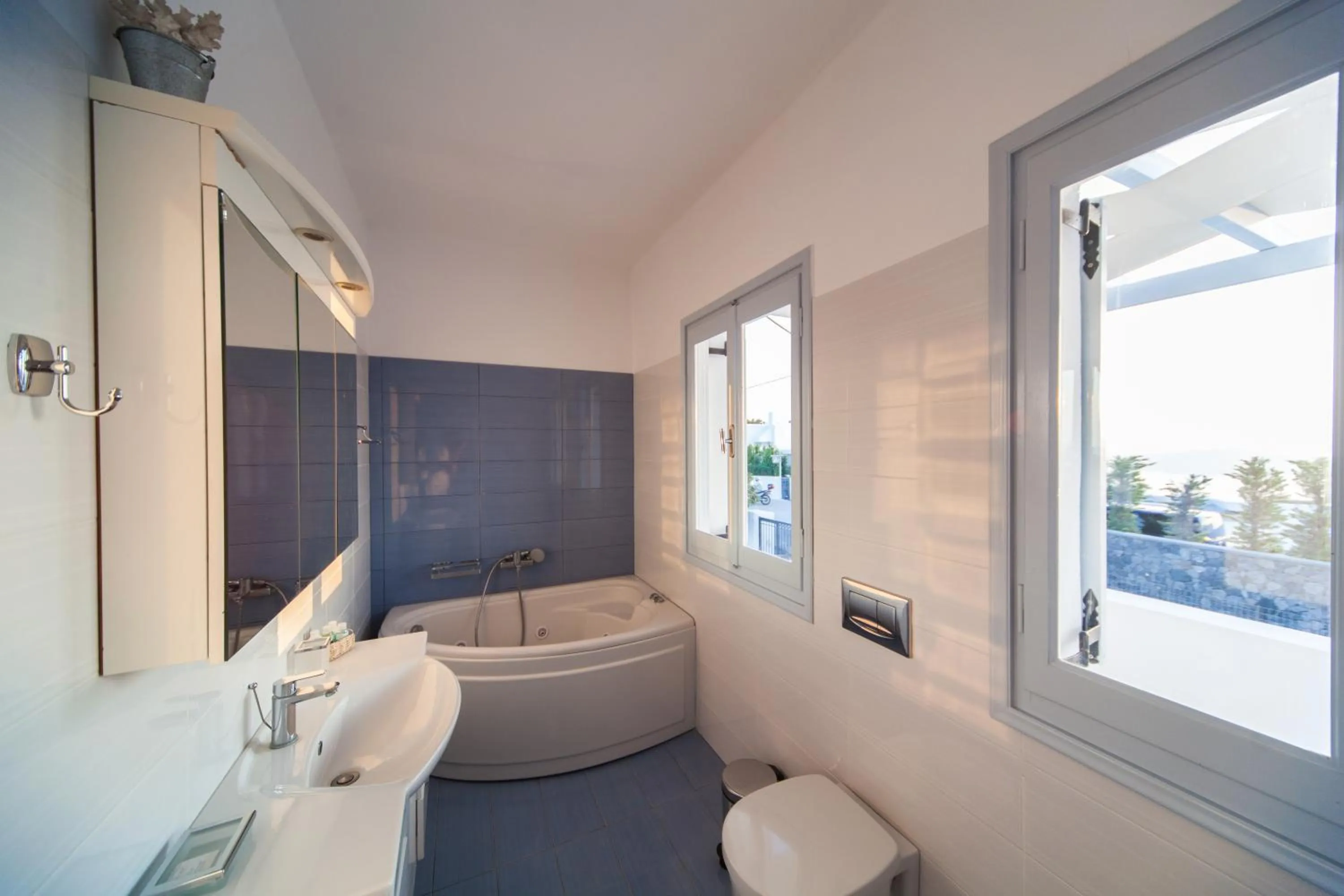 Bathroom in Luna Rossa Santorini