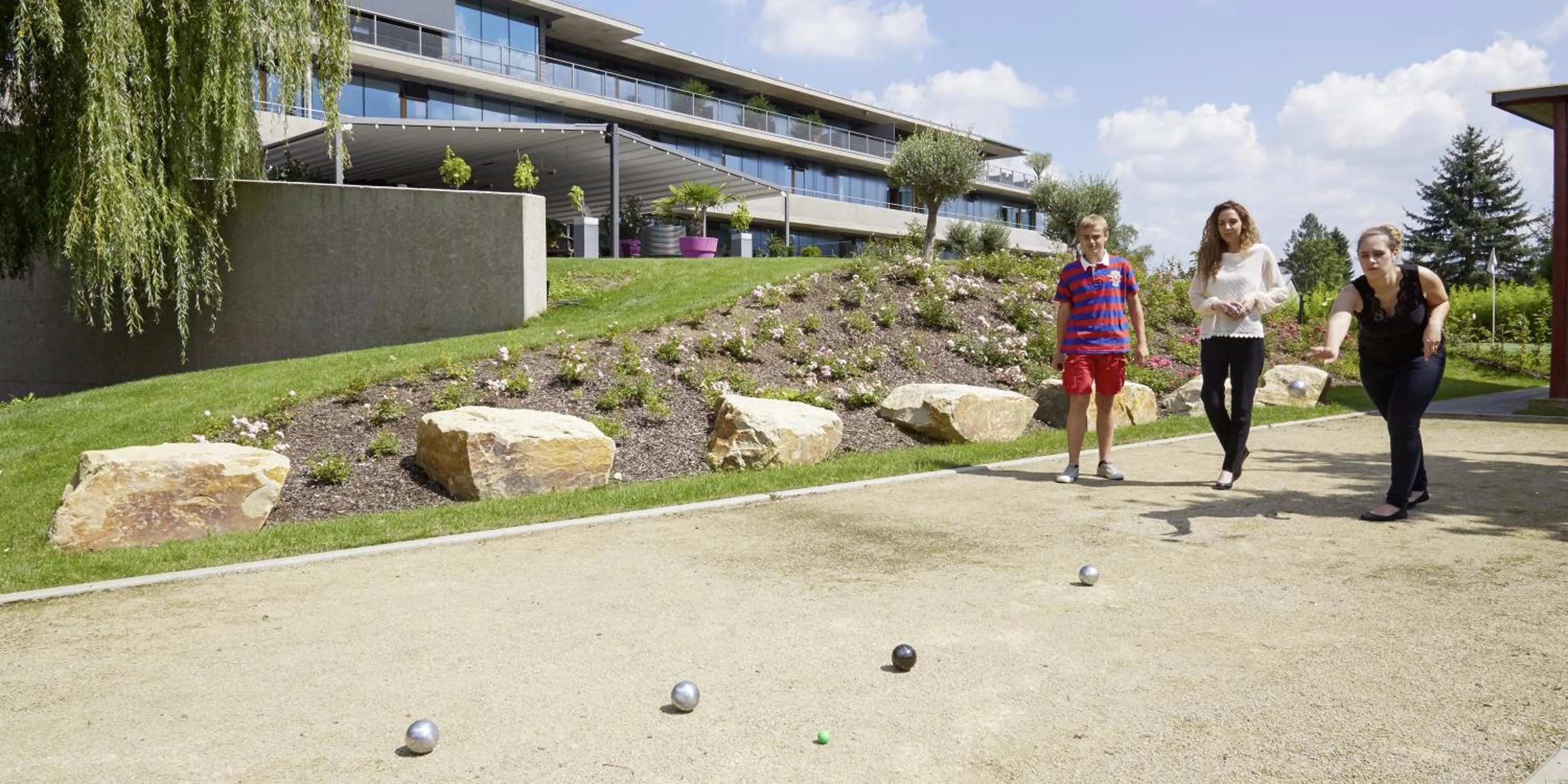 Facade/entrance in Hotel de l'Ecluse Superior