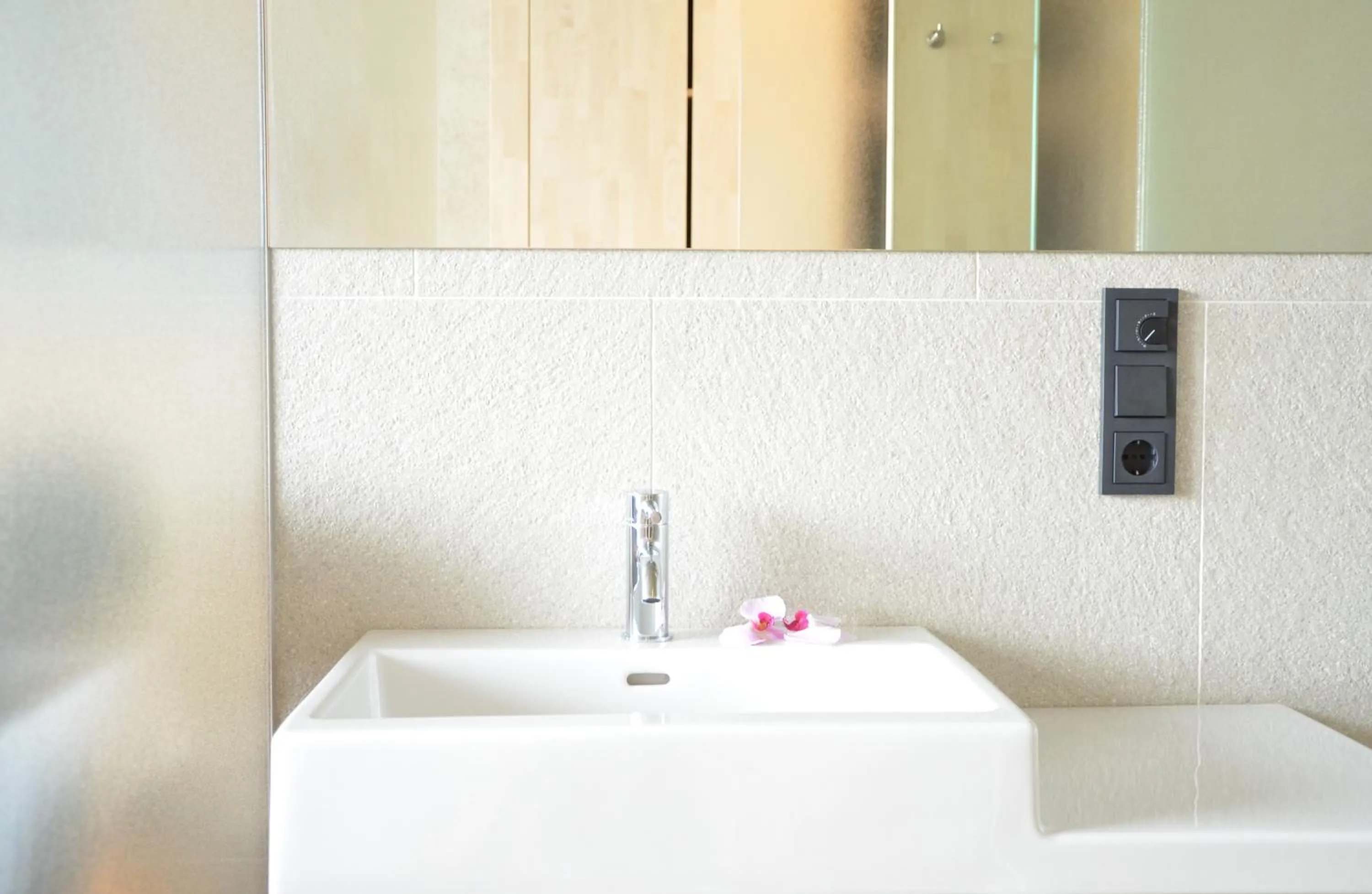 Bathroom in Hotel de l'Ecluse Superior