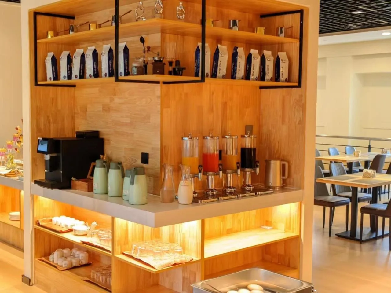 Breakfast in Green Park Hotel Tianjin