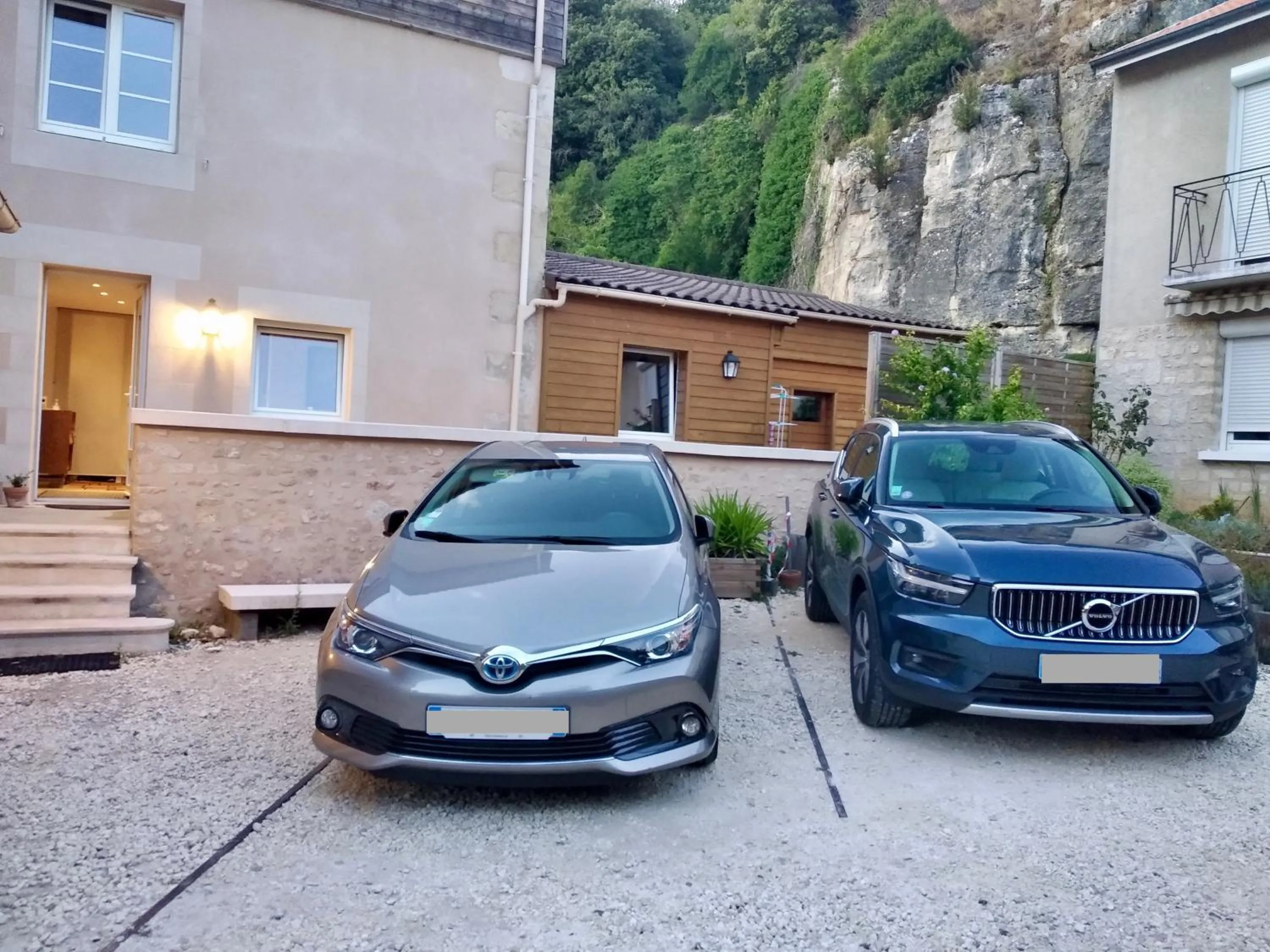 Property building in Clos des Moulins