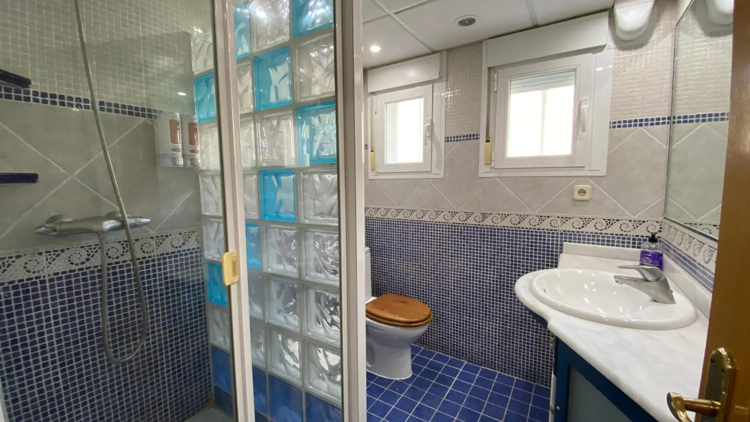 Apartamento Aluche con parking gratuito Apartamento Aluche con parking gratuito