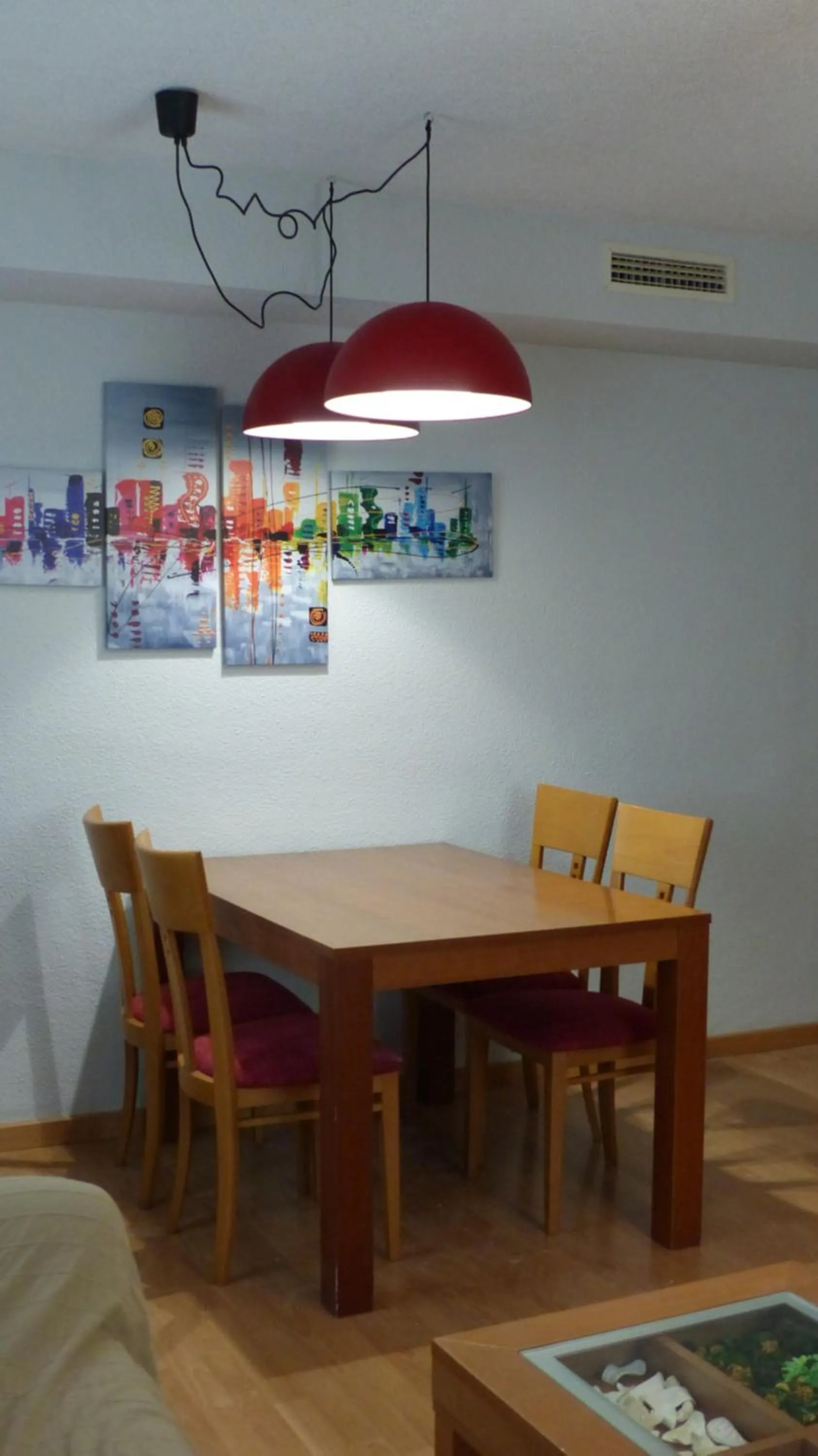 Dining area in Apartamento Aluche con parking gratuito