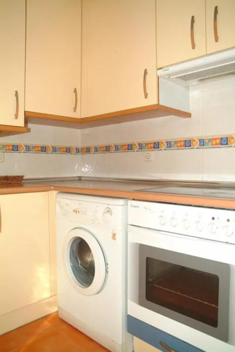 Kitchen or kitchenette in Apartamento Aluche con parking gratuito
