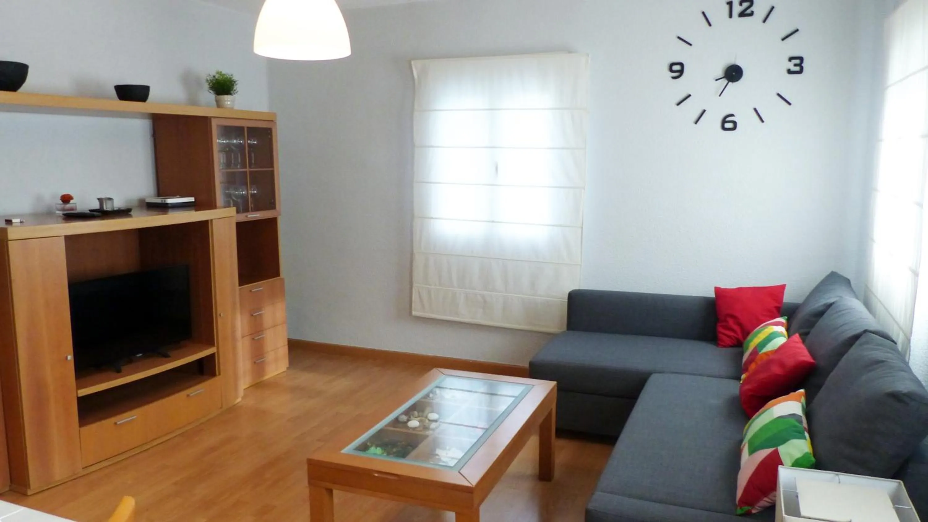 TV and multimedia in Apartamento Aluche con parking gratuito
