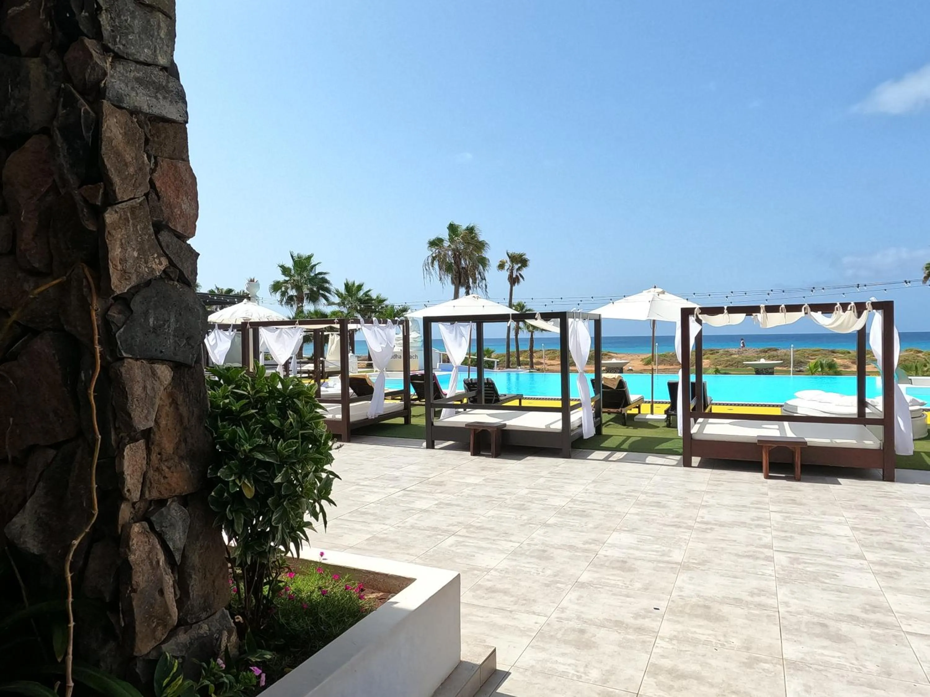 Property building in Hotel LIVVO Budha Beach