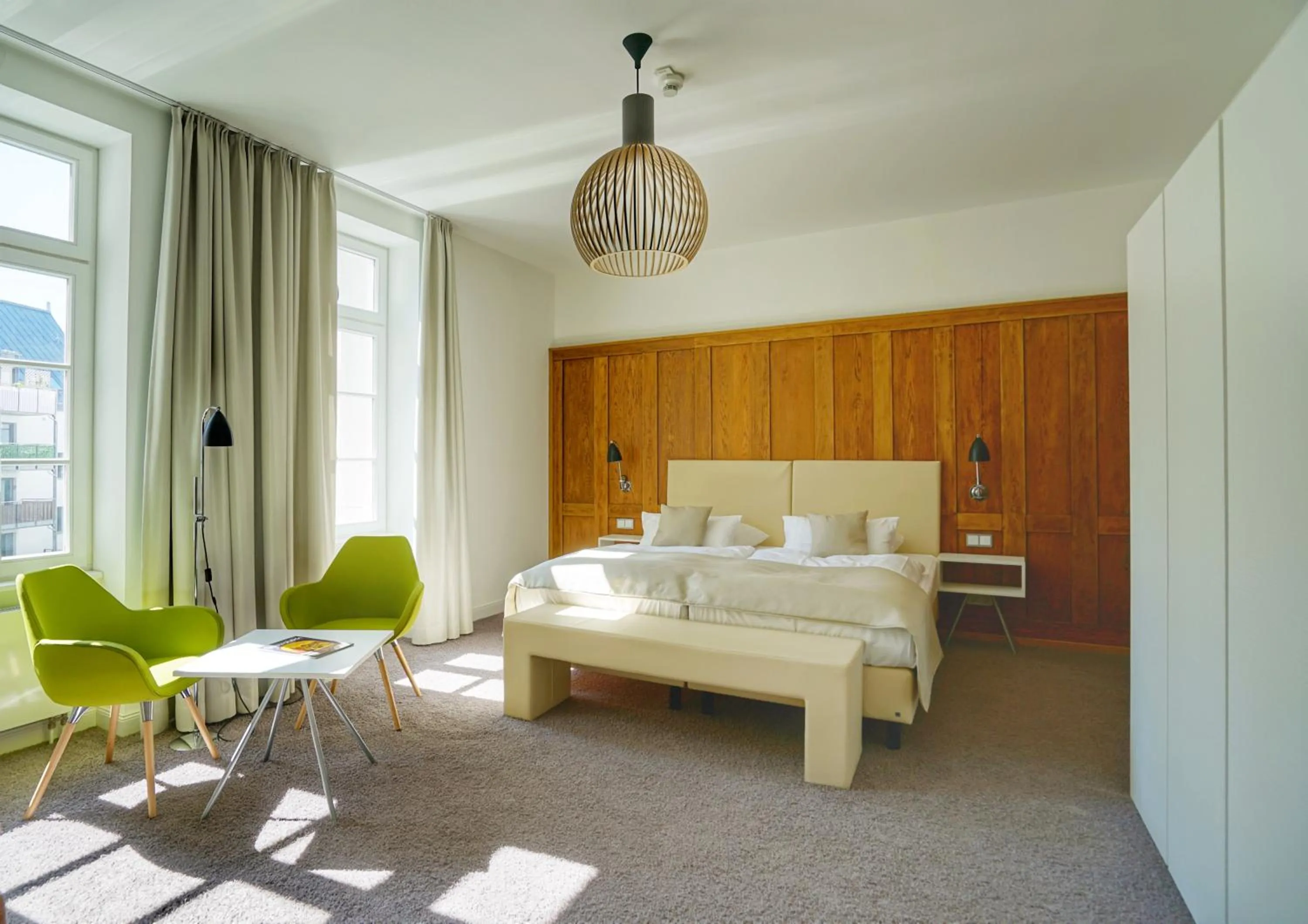 Photo of the whole room, Bed in Weinhaus Uhle