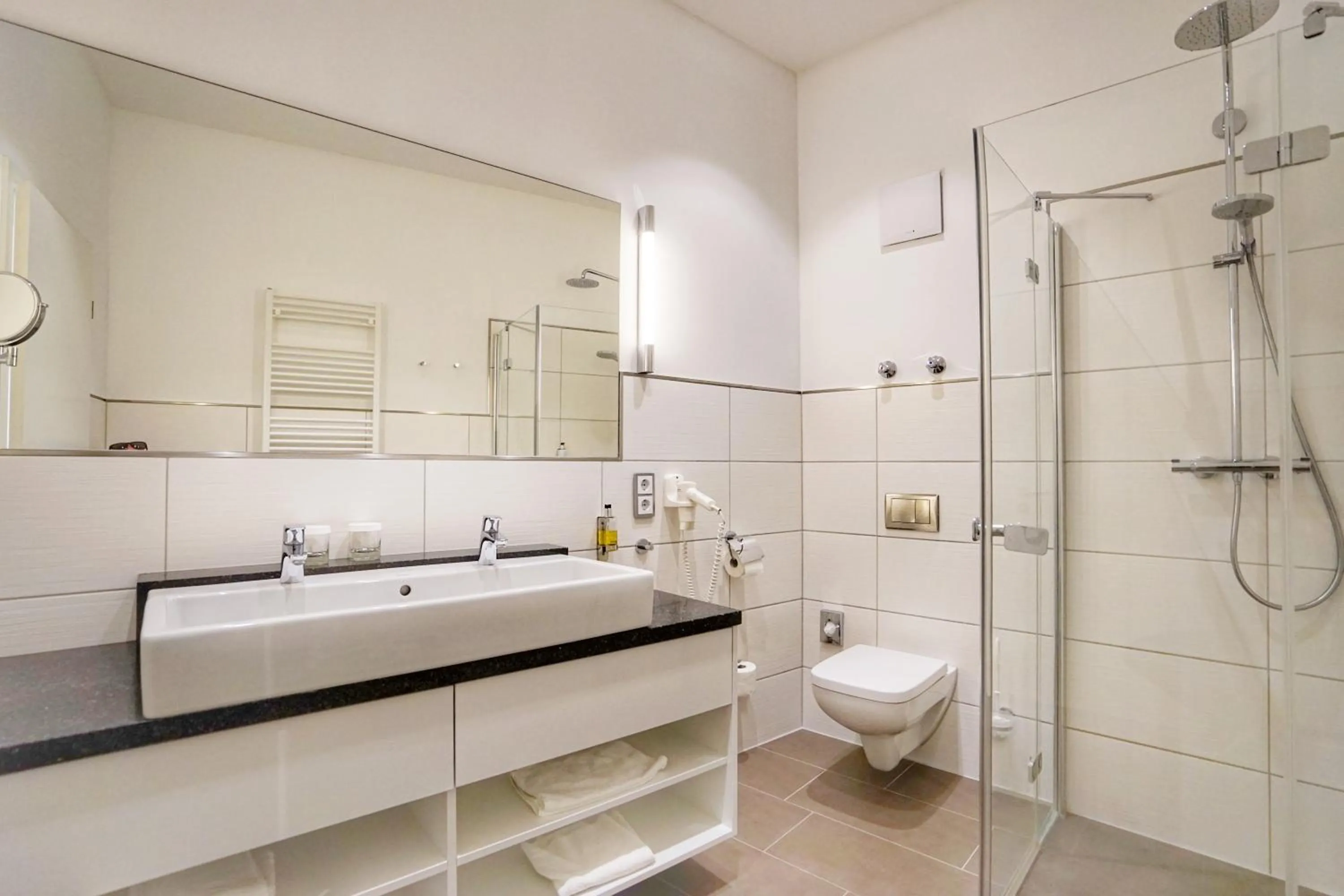 Bathroom in Weinhaus Uhle