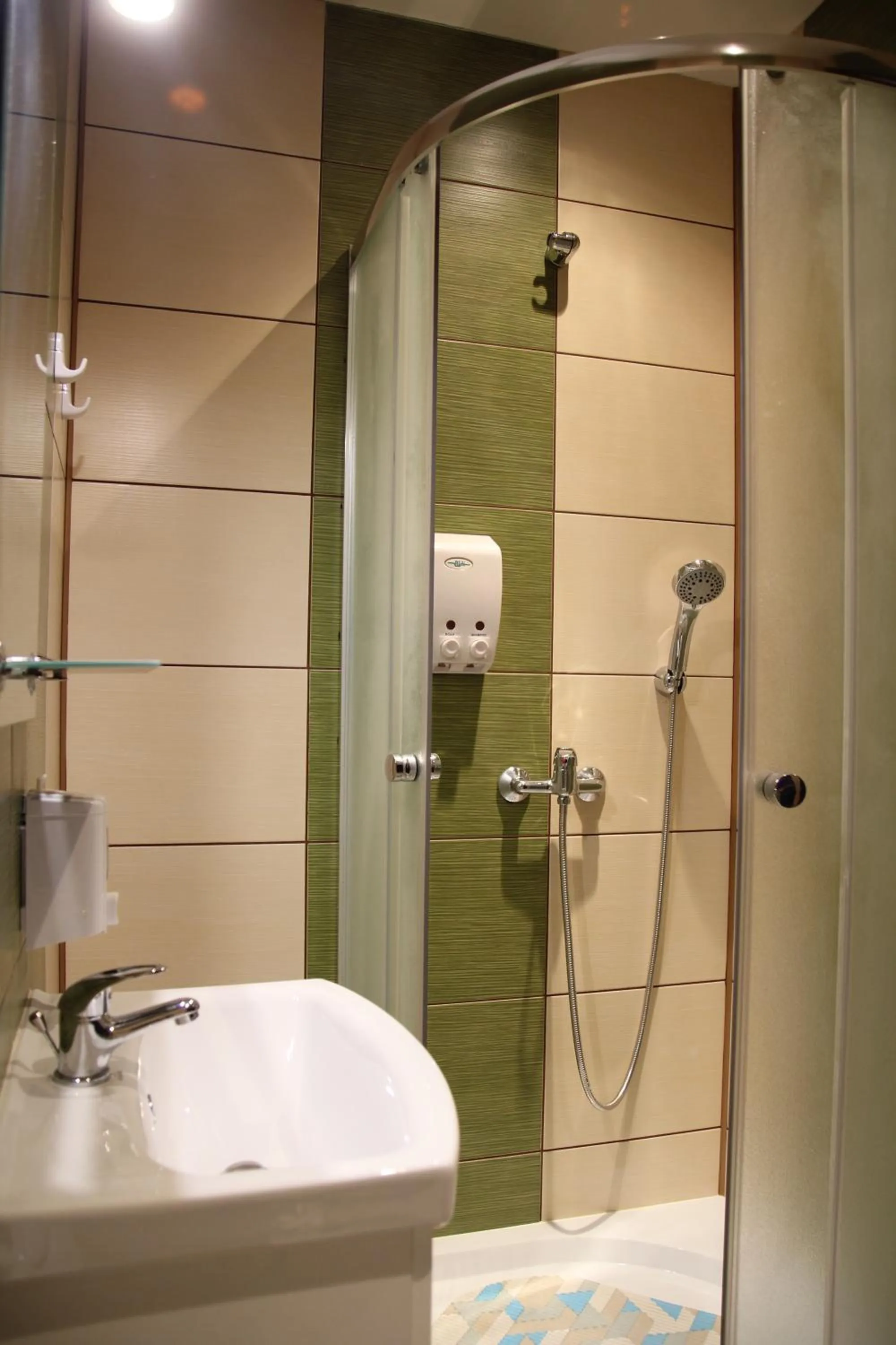 Bathroom in Karczma pod Młynem