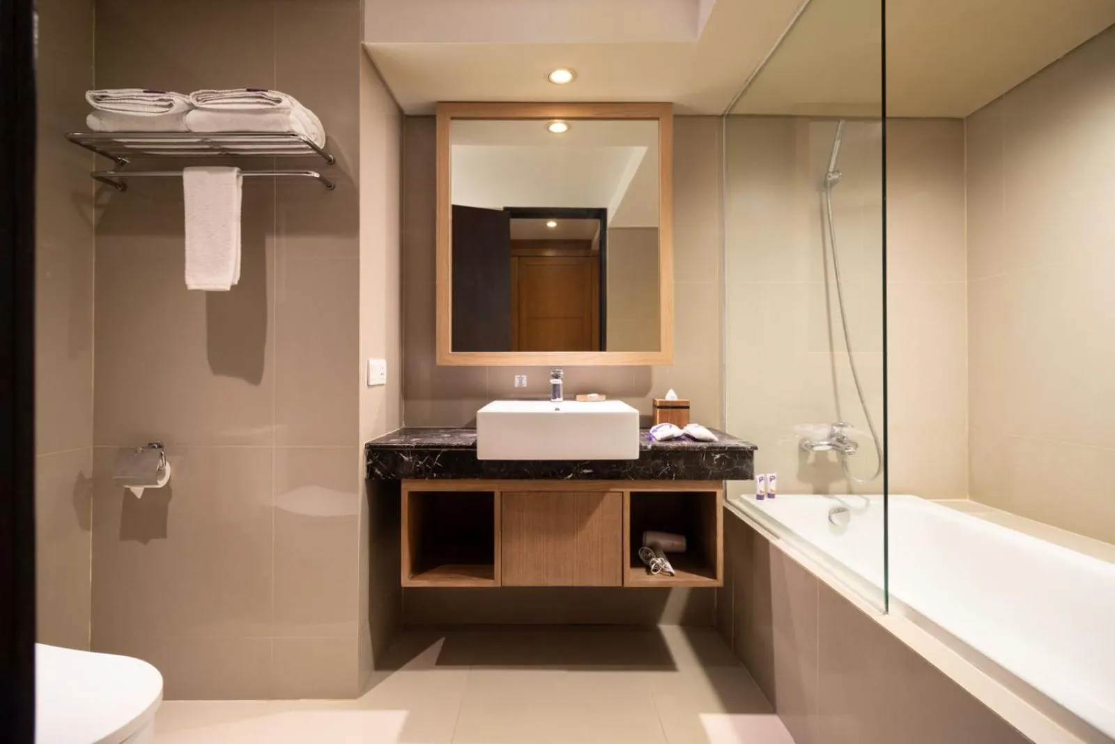 Bathroom in FOX Hotel Jimbaran Beach Bali