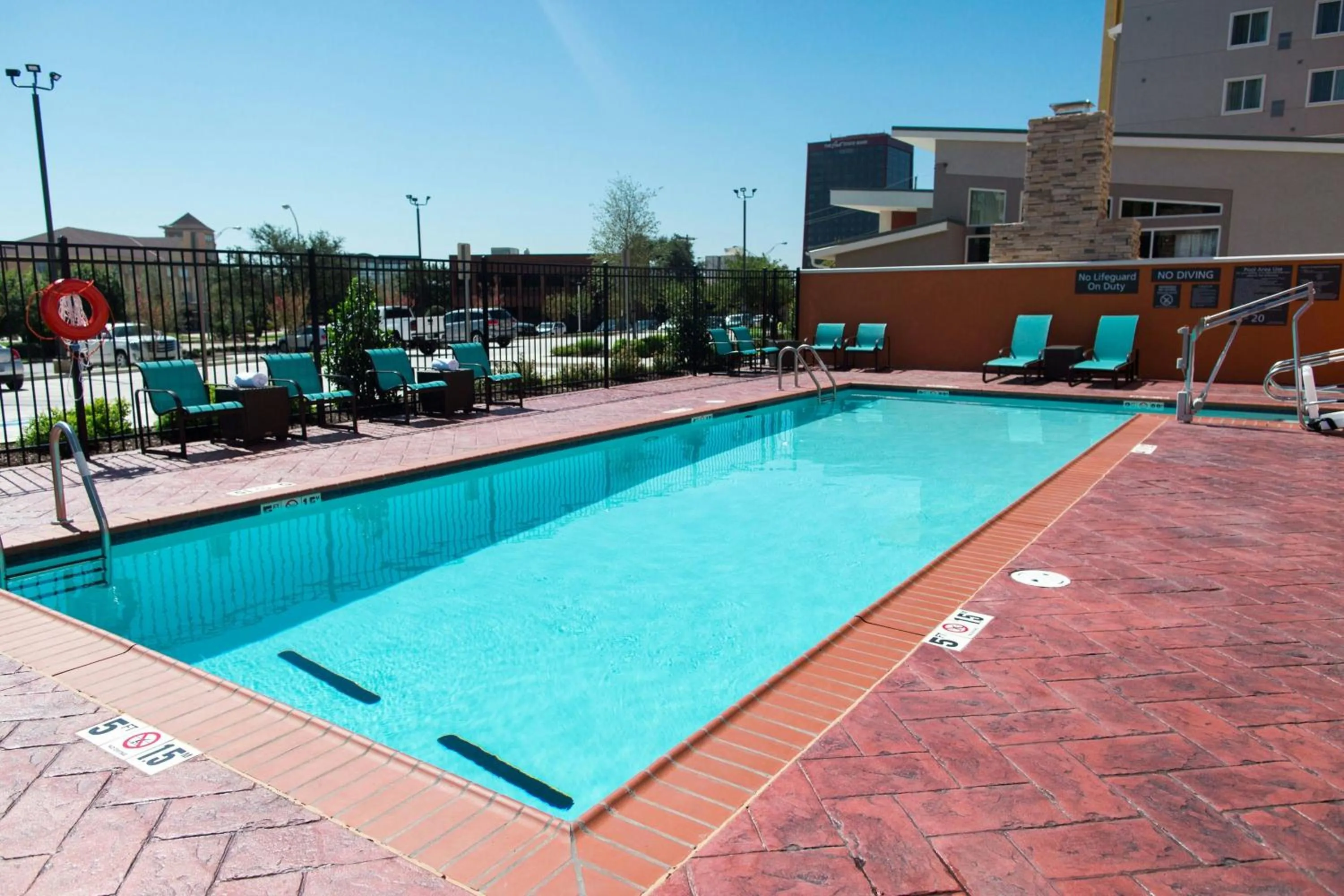 Swimming pool in Residence Inn by Marriott Oklahoma City Northwest