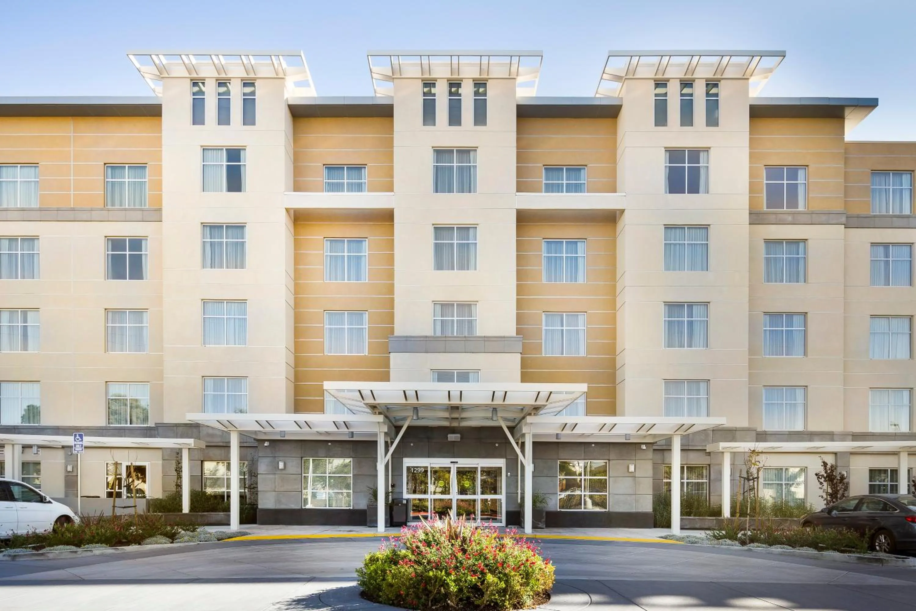 Property building in TownePlace Suites by Marriott San Mateo Foster City