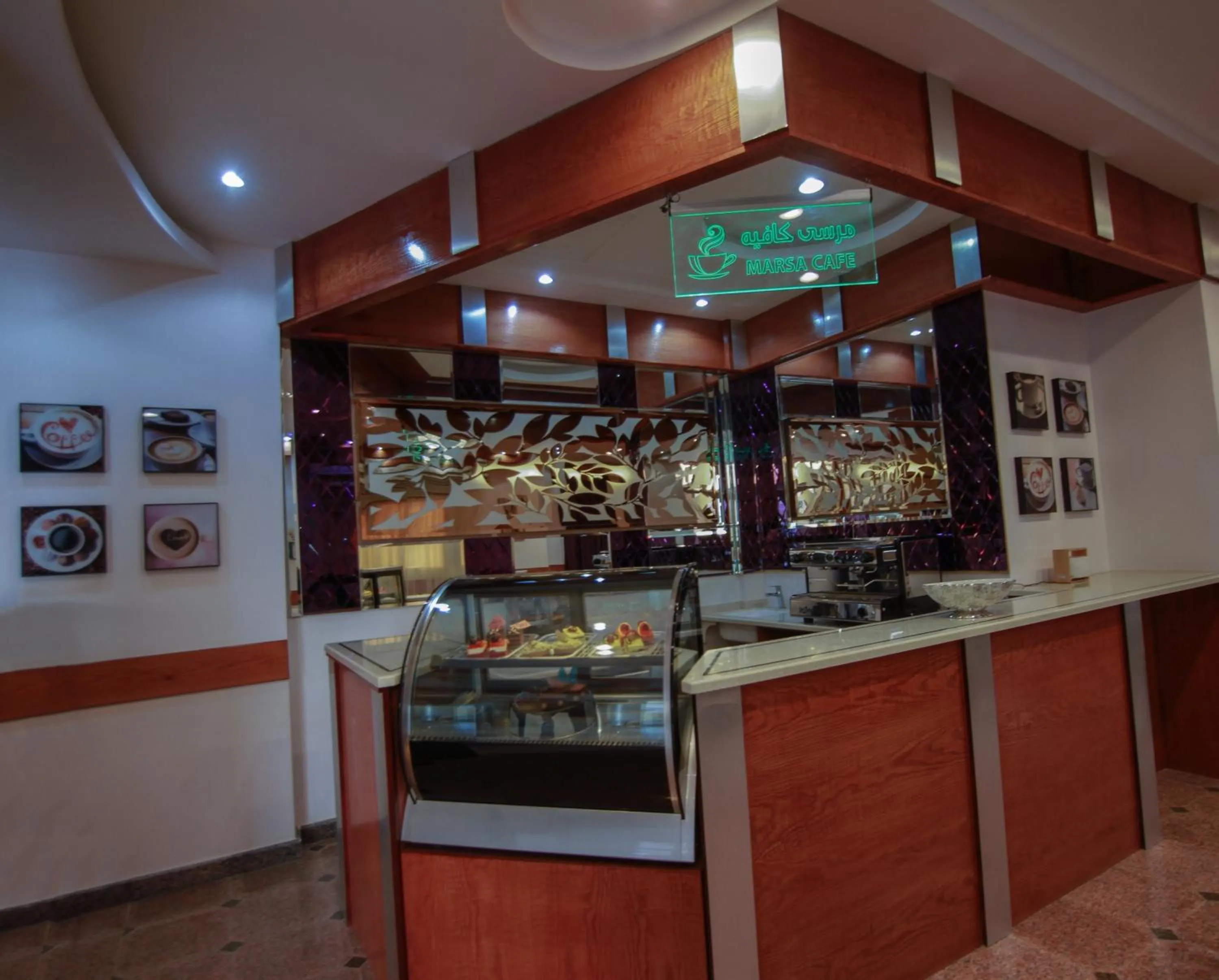 Restaurant/places to eat in Marsa Diba Hotel