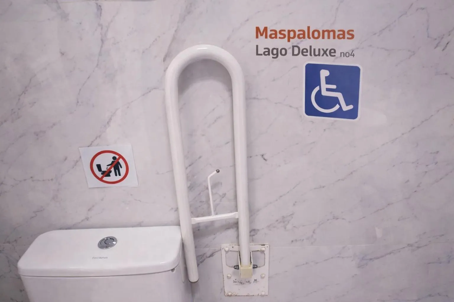 Maspalomas Lago Canary Sunset