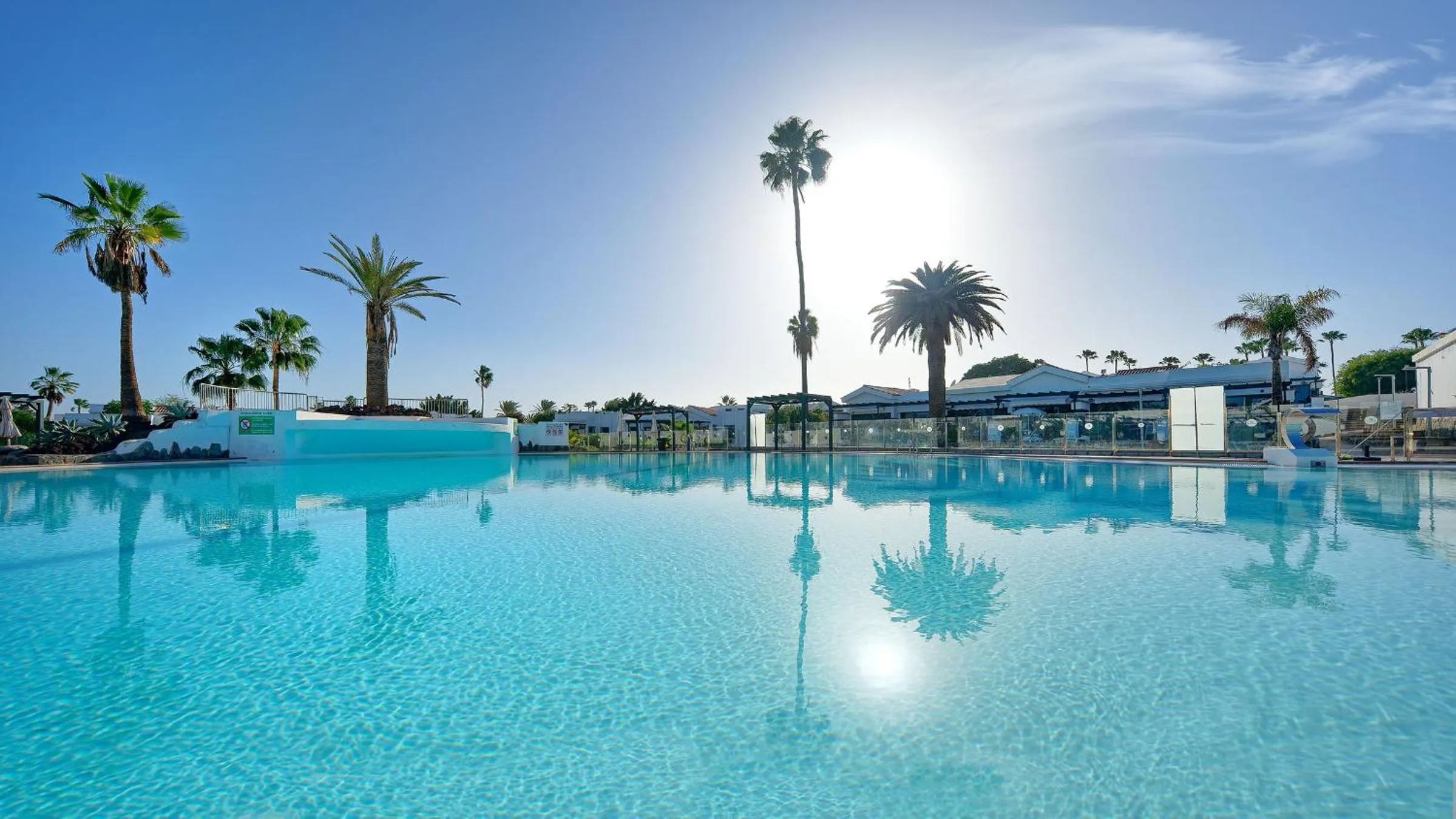 Property building in Maspalomas Lago Canary Sunset