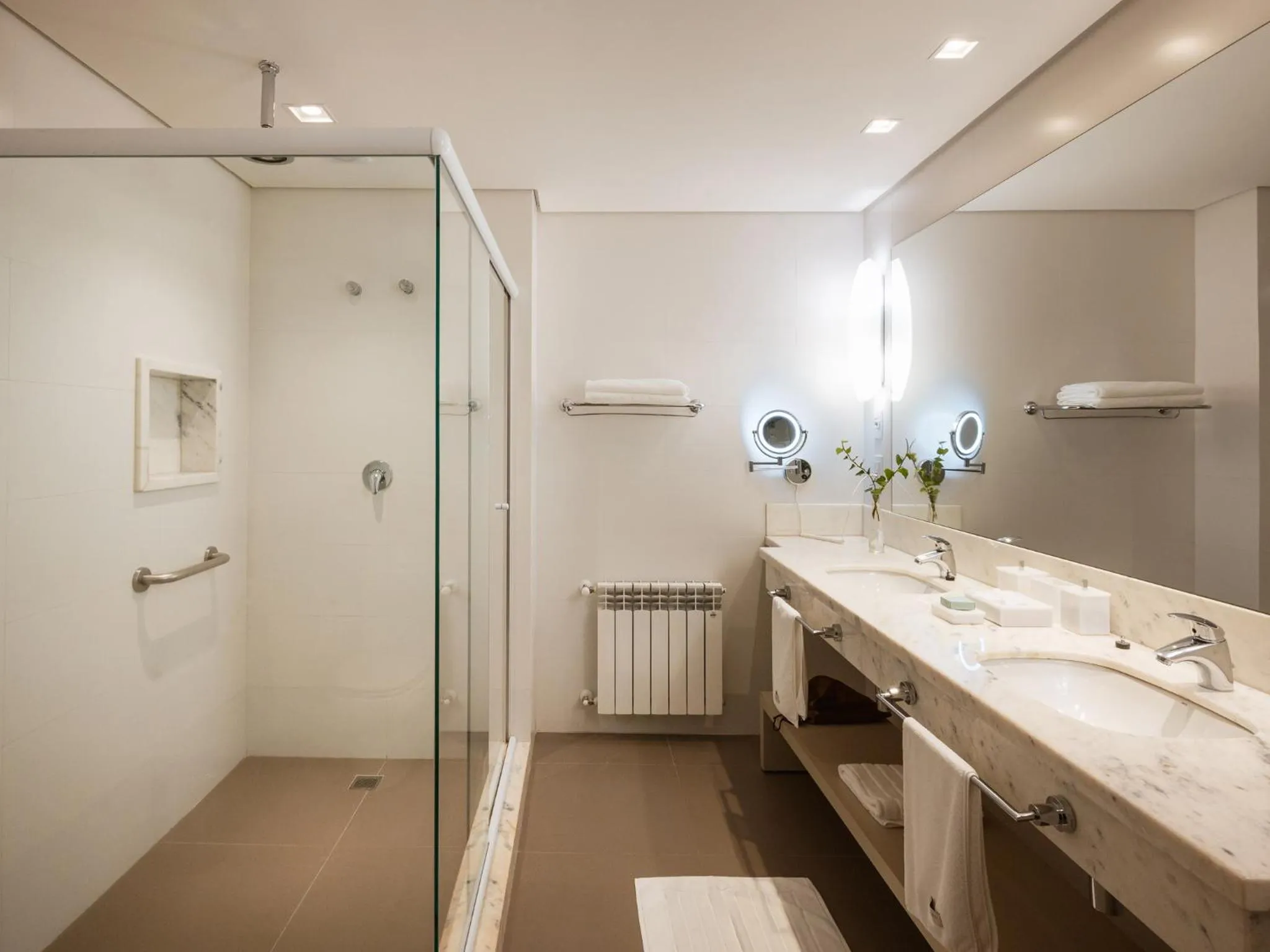 Bathroom in Kurotel Centro Contemporâneo de Saúde e Bem Estar