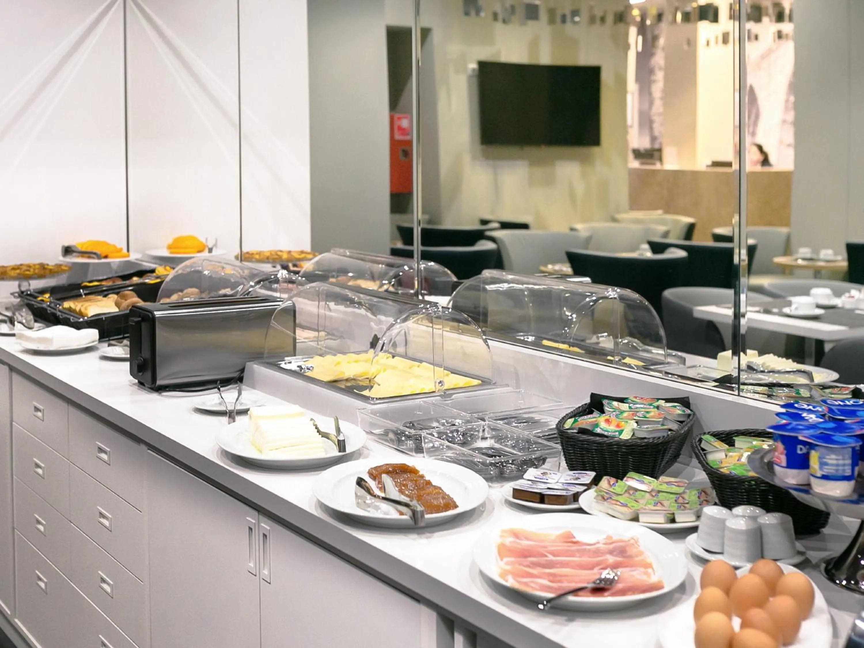 Breakfast in Lisbon Sao Bento Hotel