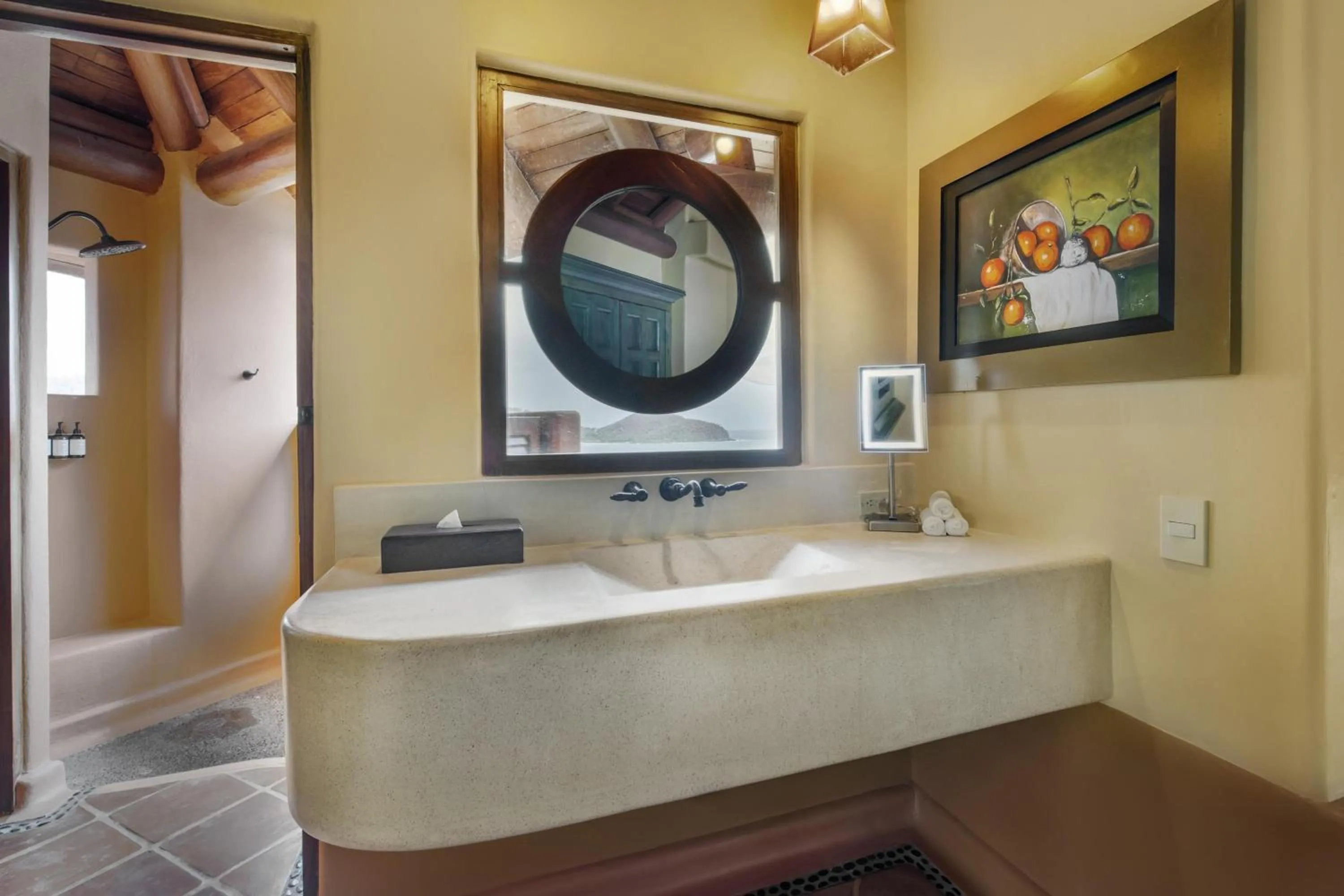 Bathroom in Hilton Grand Vacations Club Zihuatanejo