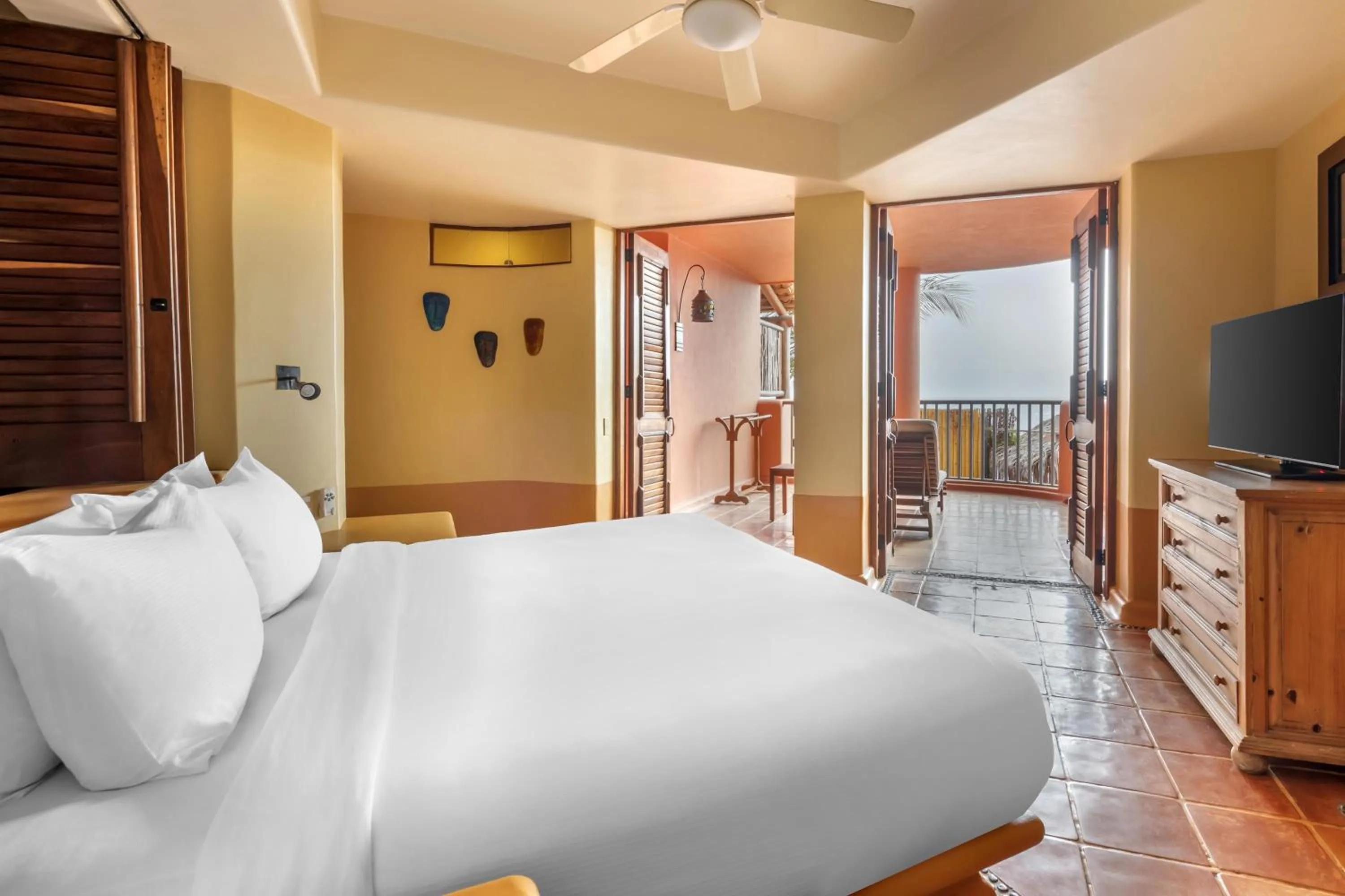 Bed in Hilton Grand Vacations Club Zihuatanejo