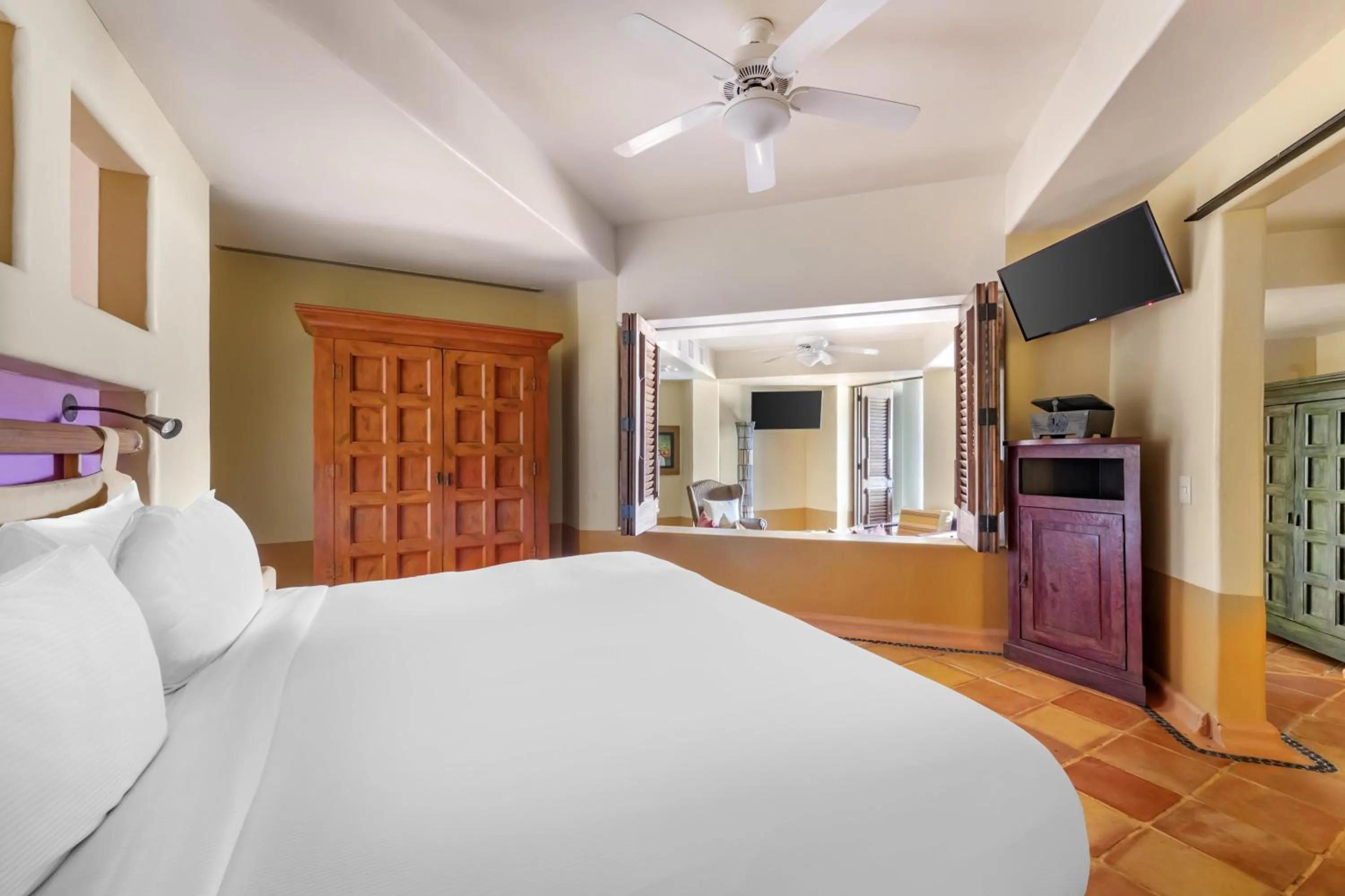 Bed in Hilton Grand Vacations Club Zihuatanejo