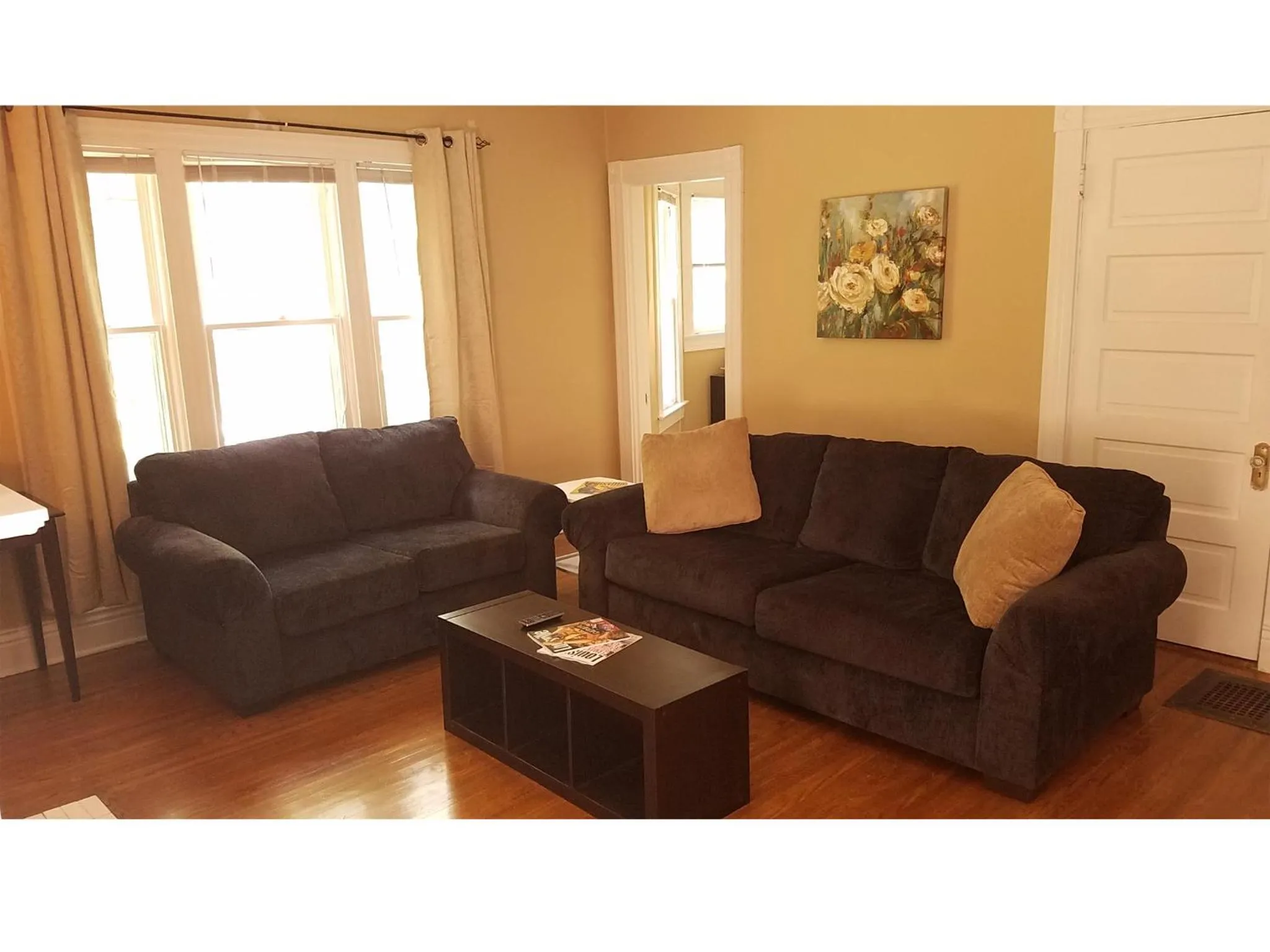 Living room in The B