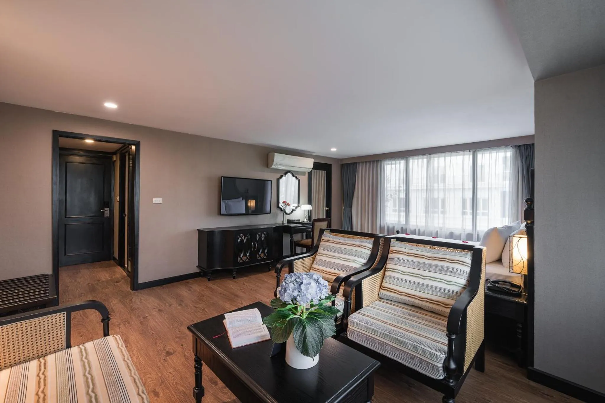 room service in La Passion Classic Hotel