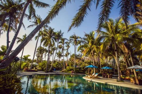 Garden in Wyndham Hainan Clearwater Bay Resort