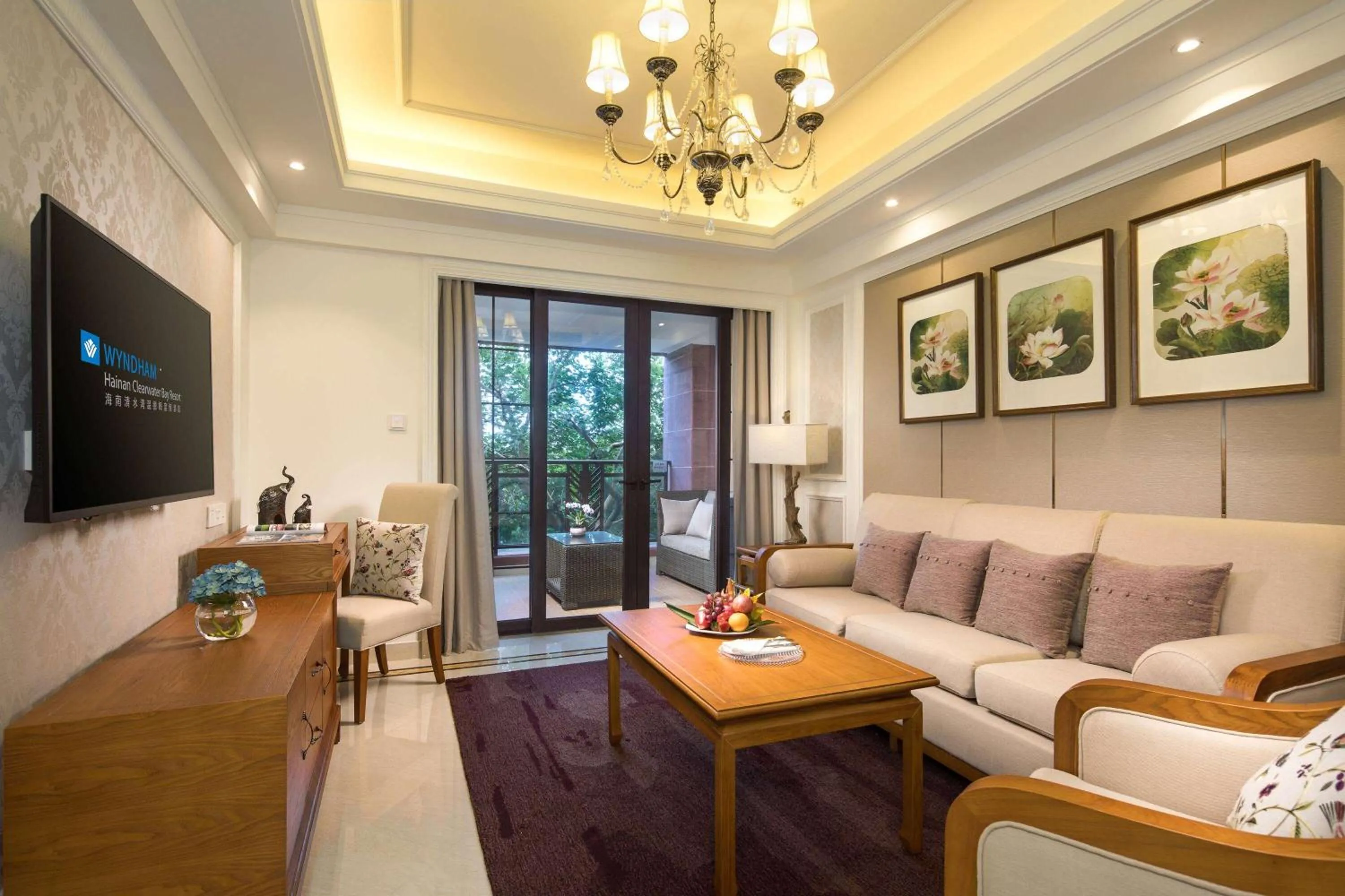 Photo of the whole room in Wyndham Hainan Clearwater Bay Resort