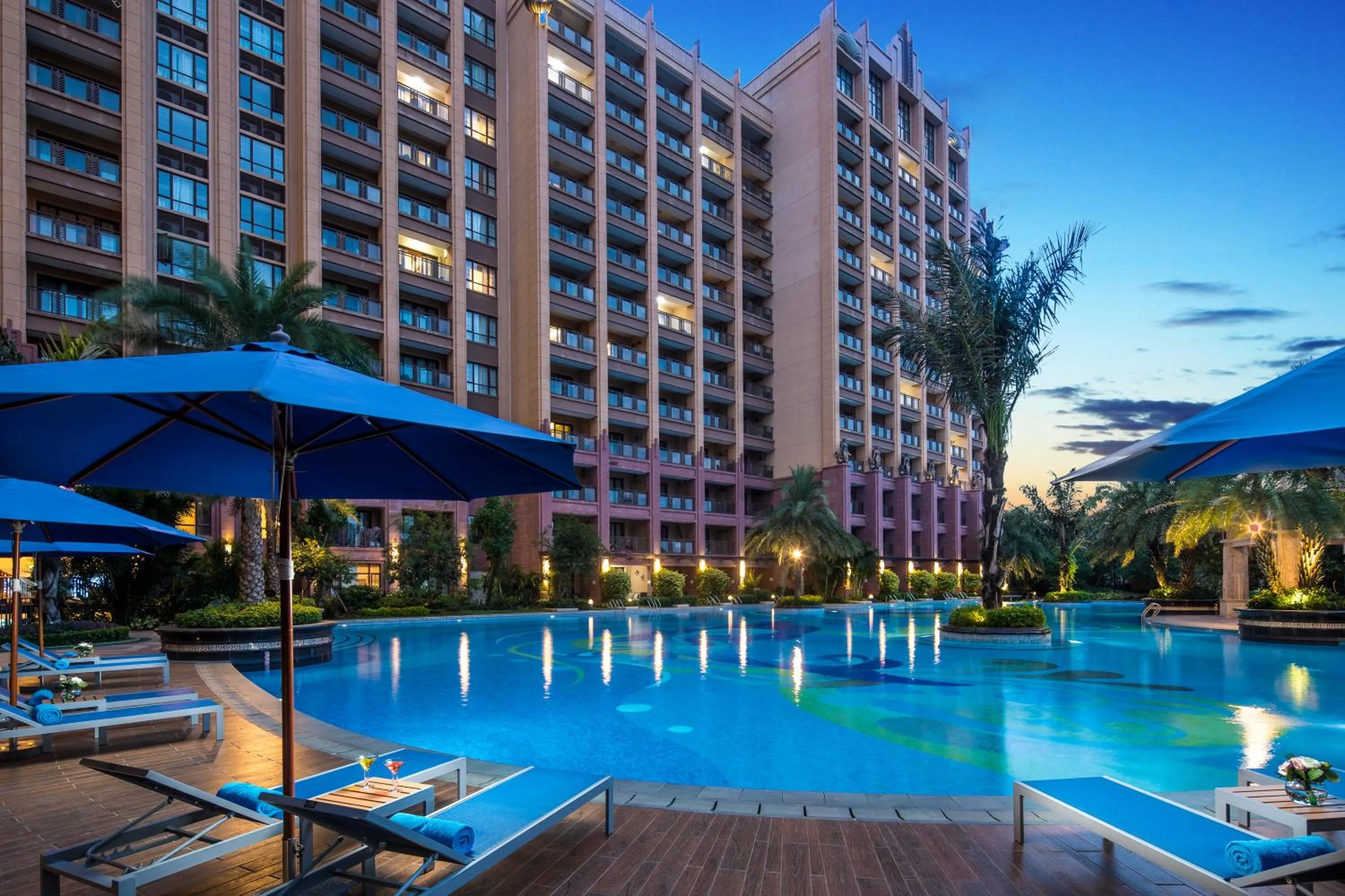 Property building in Wyndham Hainan Clearwater Bay Resort